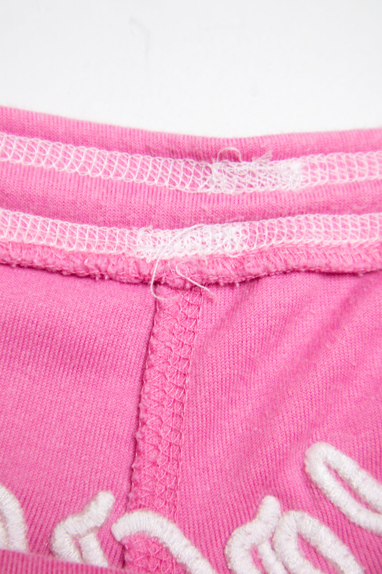 #105 Abercrombie & Fitch Shorts Pink | c. 202 | Size 8