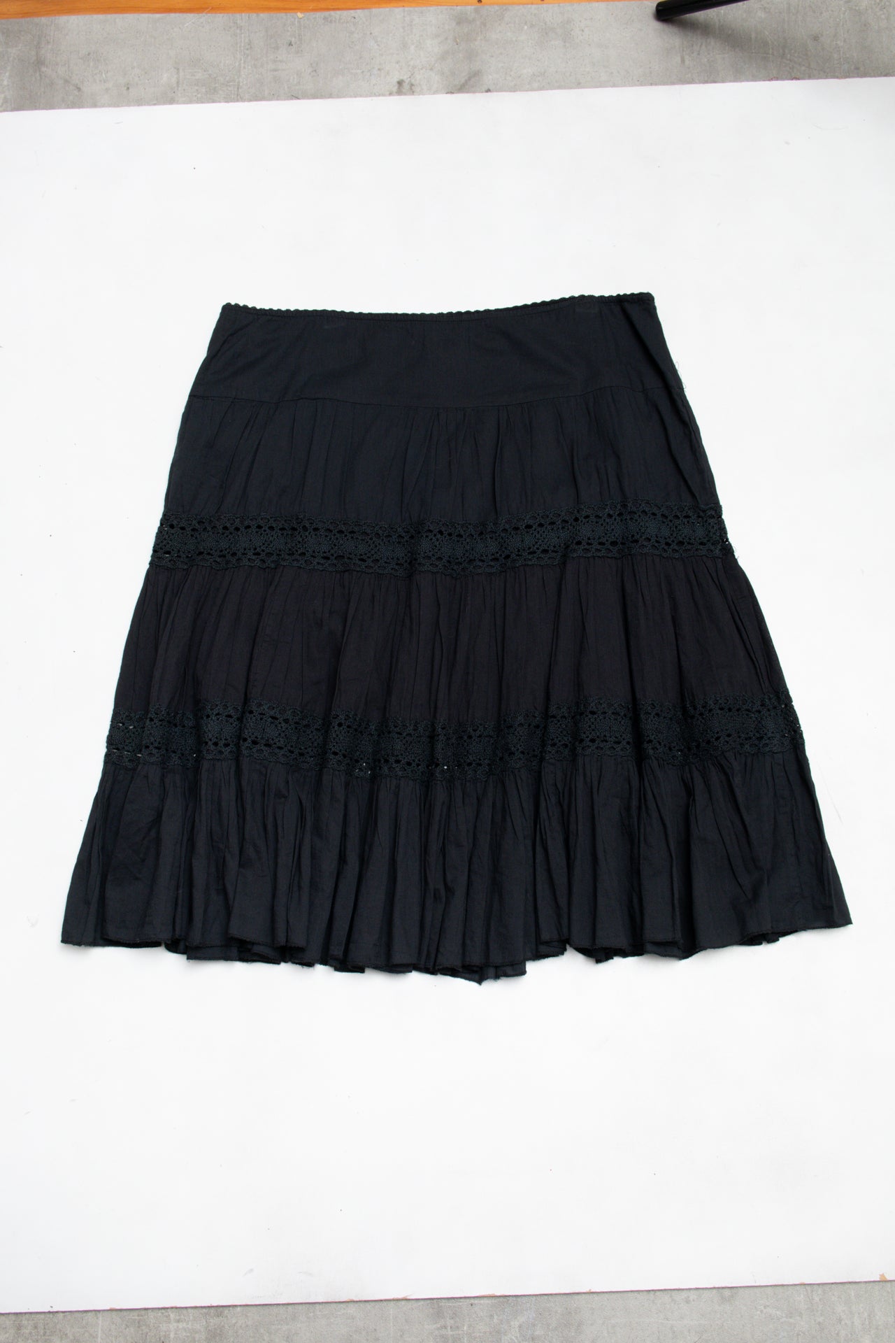 #114 D.e.r.a.n.g.e.d Skirt Black | c. 193 | Size 10