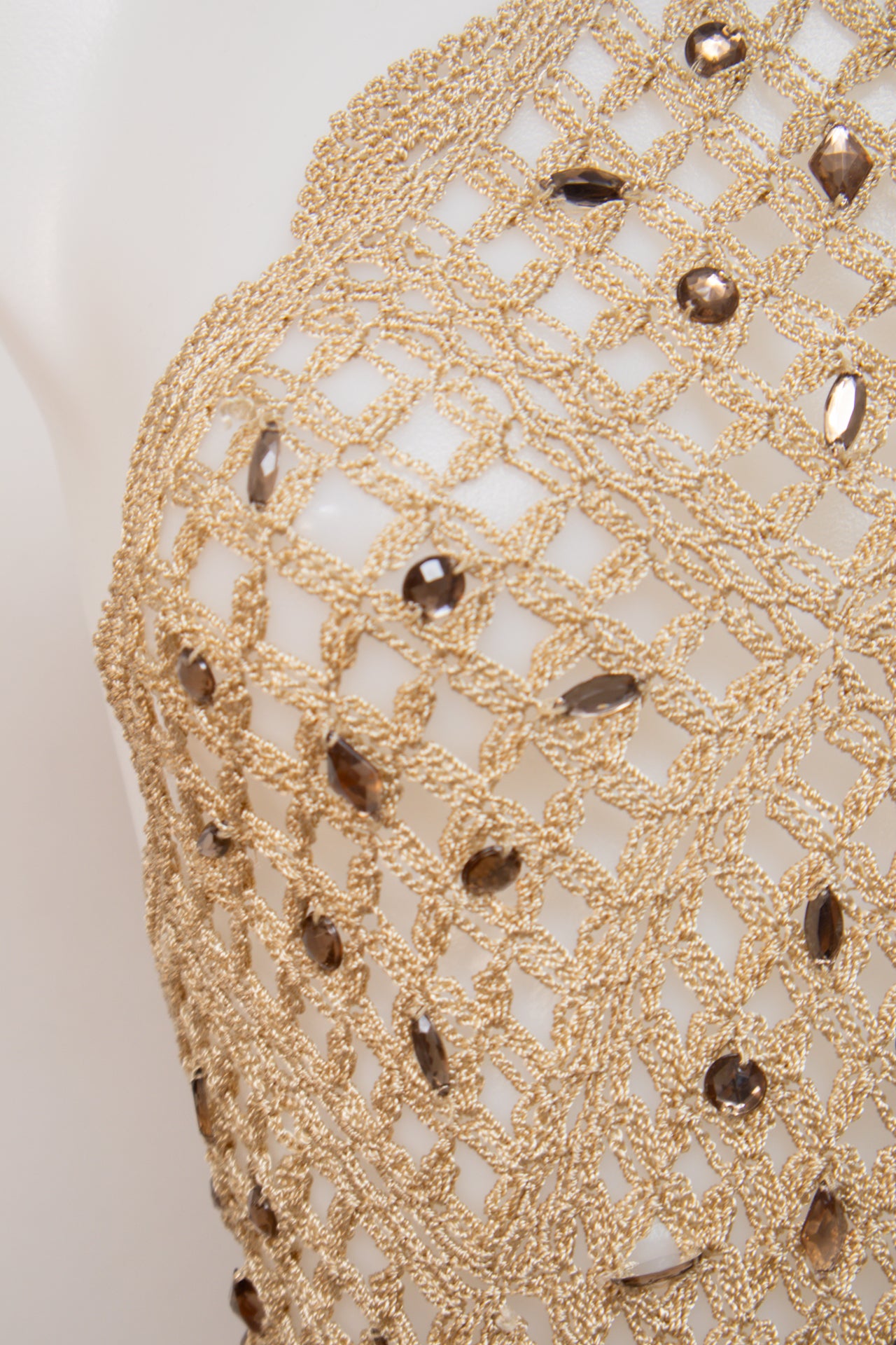 #005 Halter Beige | c. 210 | Size 8/10
