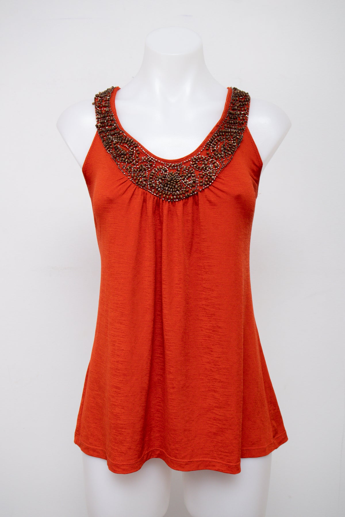 #016 Top Red | c. 209 | Size 12