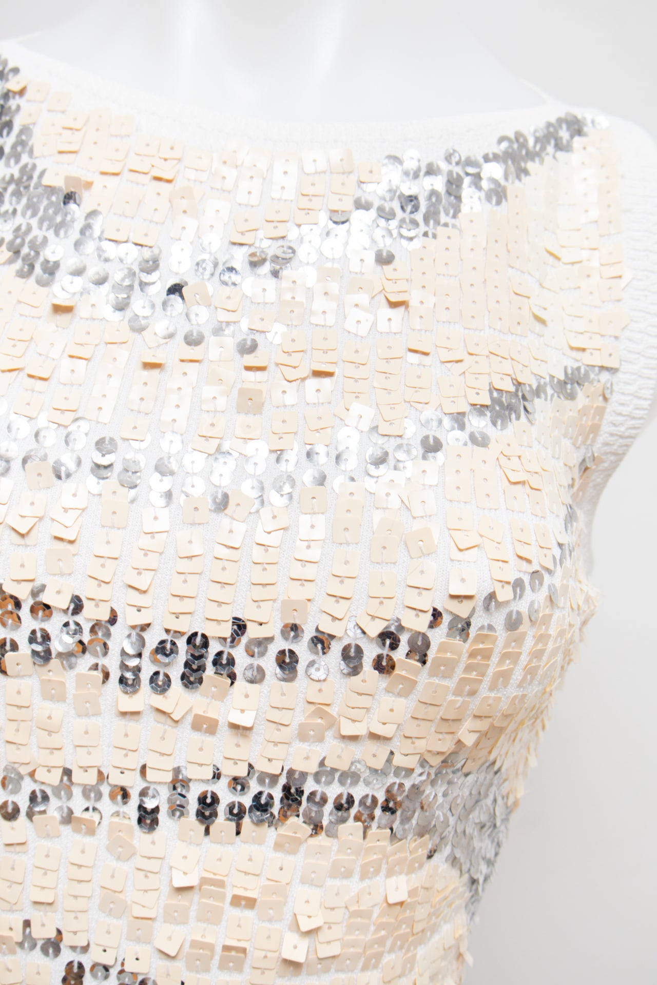 #89 Mezzo Tank Top White | c. 188 | Size 8