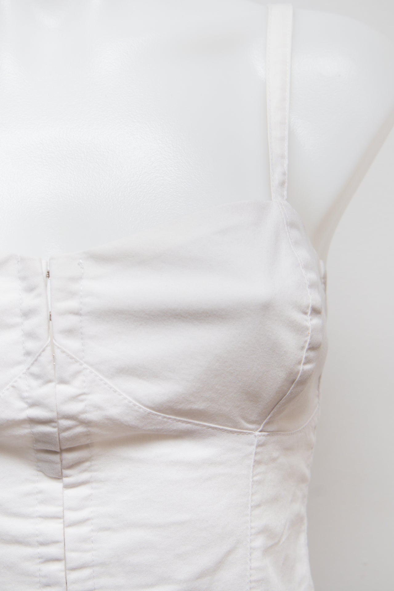 #46 Ennenki Beat Cami Top White | c. 190 | Size 8