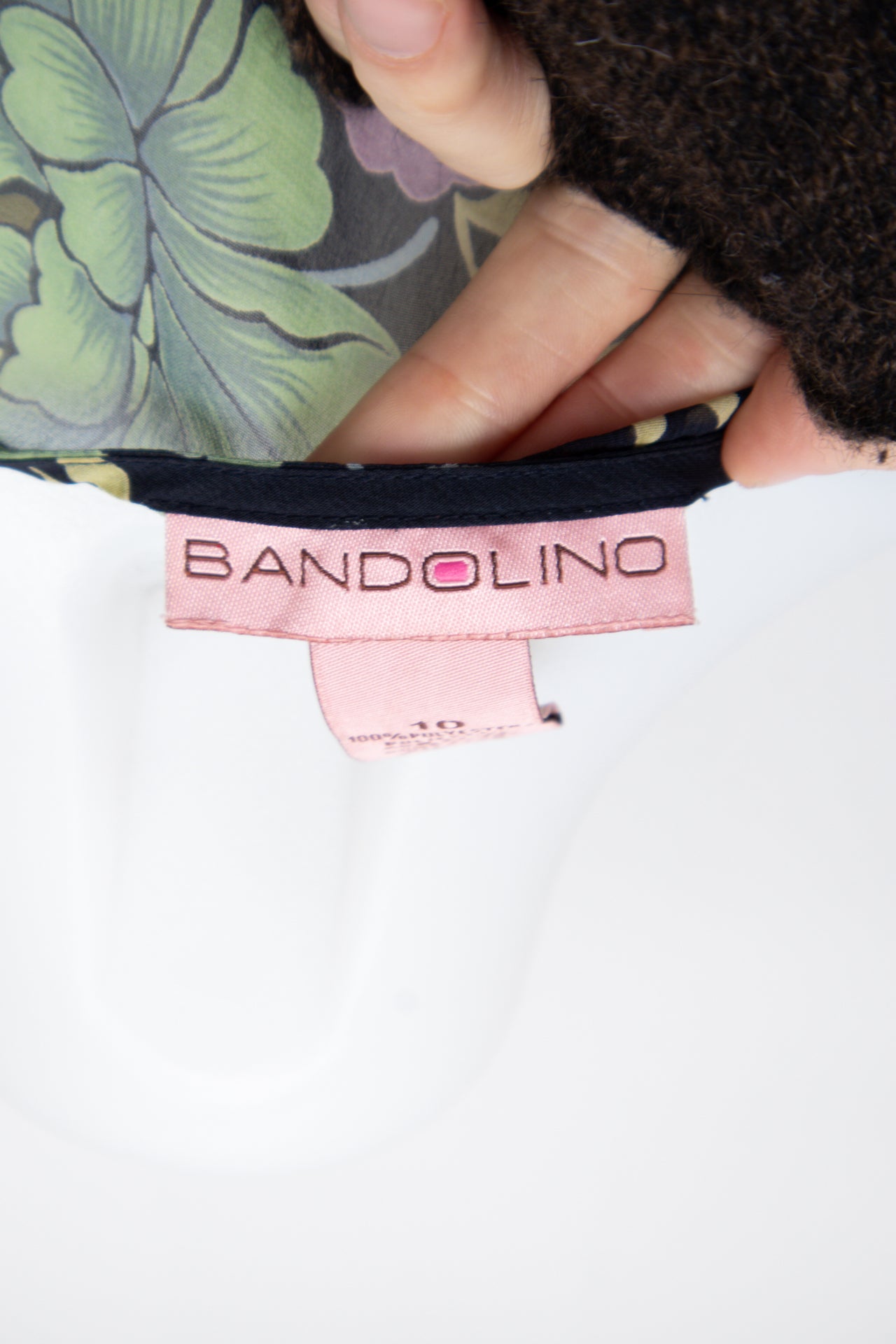 # Bandolino Camisole Top Black | c. 198 | Size 8