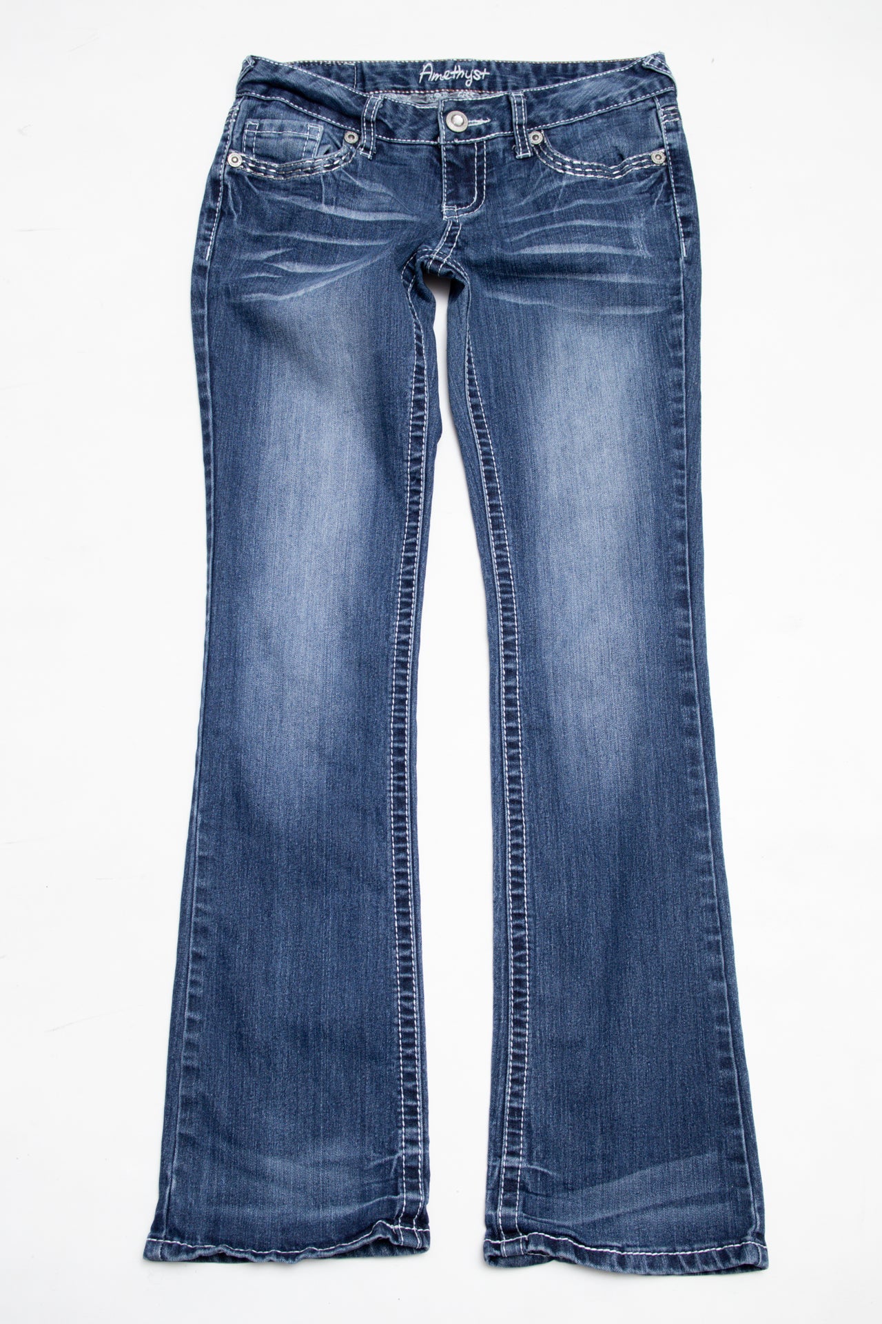 #037 Amethyst Jeans Blue | c. 206 | Size 8