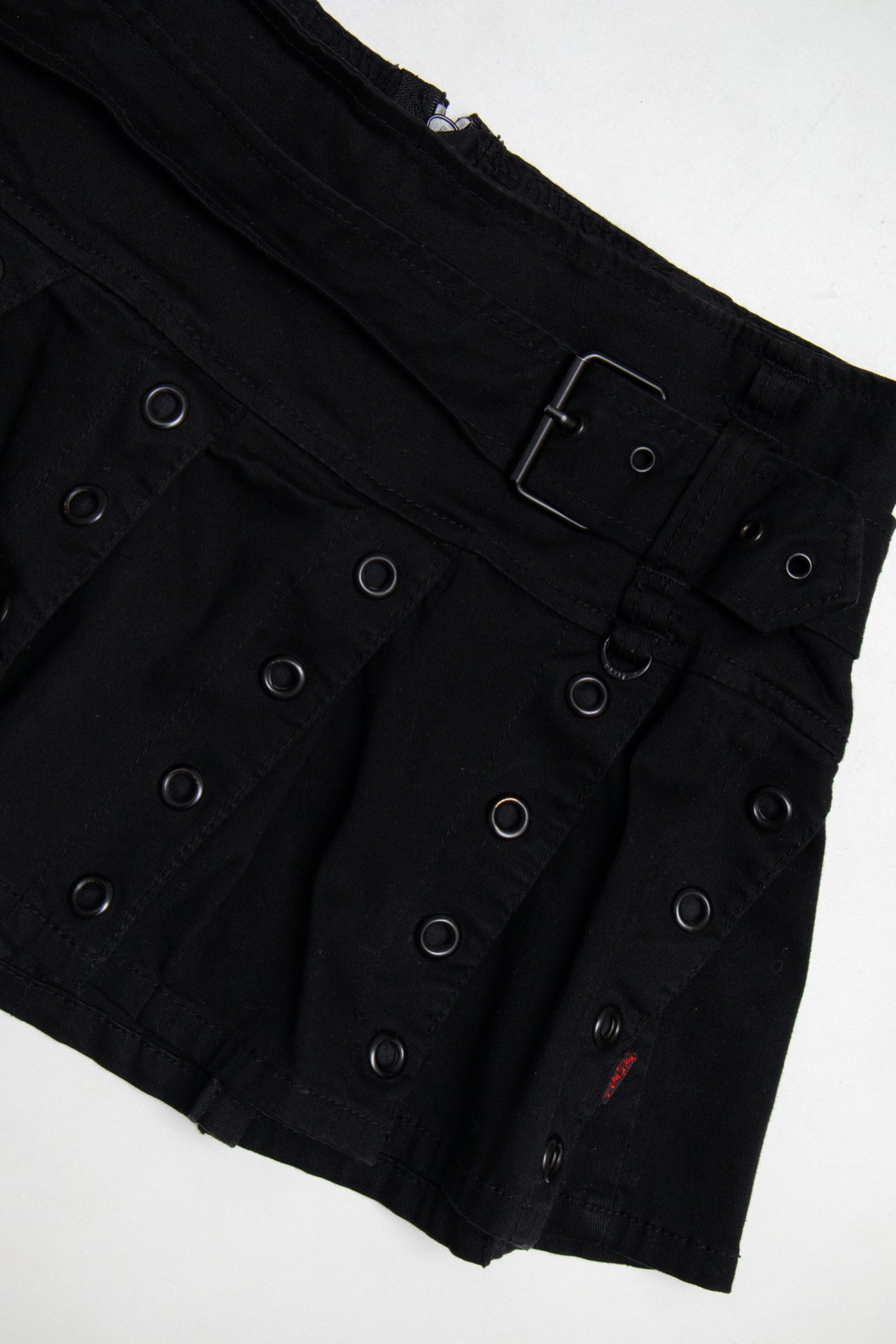 #128 Tripp Mini Skirt Black | c. 197 | Size 8