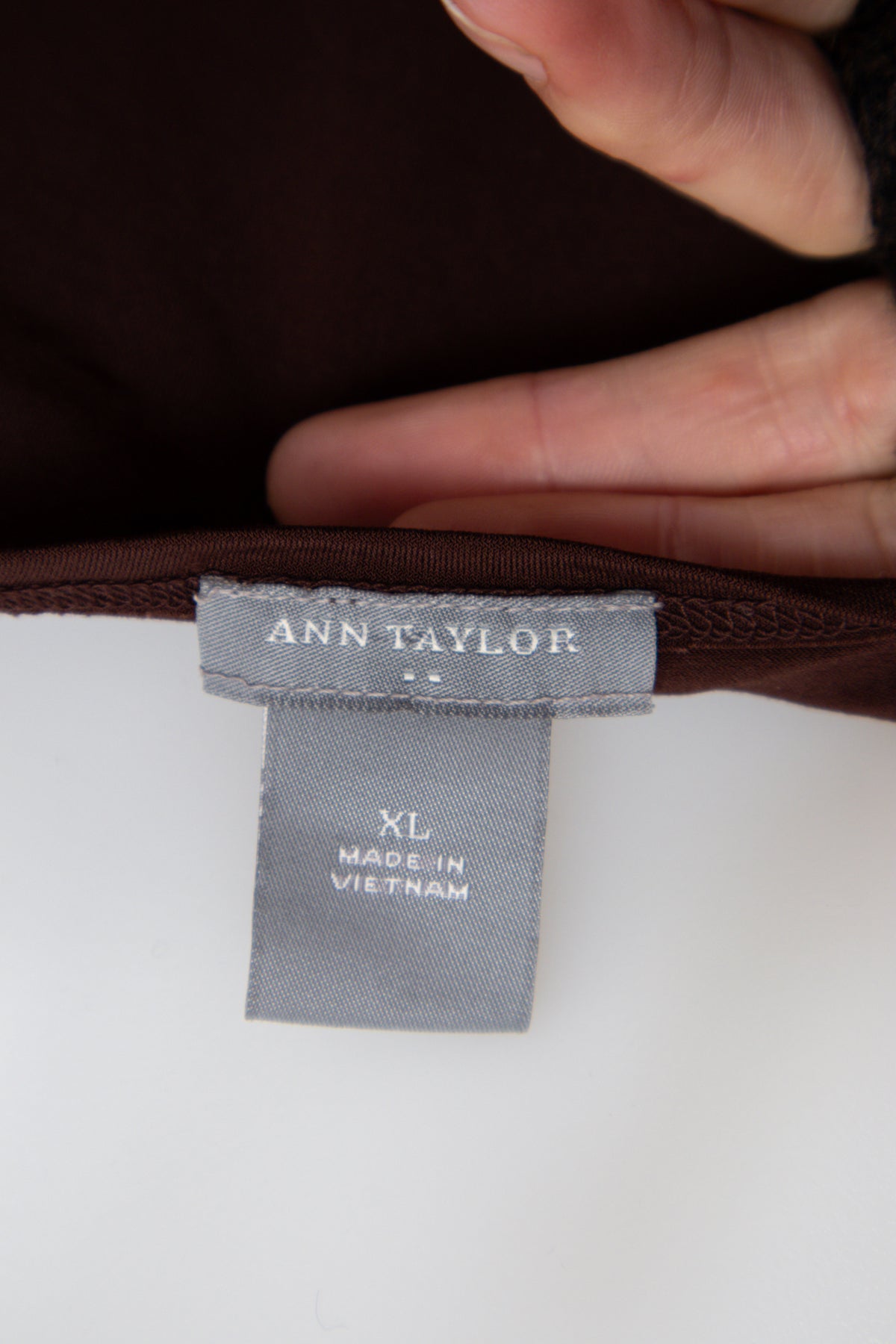 #048 Ann Taylor Top Brown | c. | Size 12/14