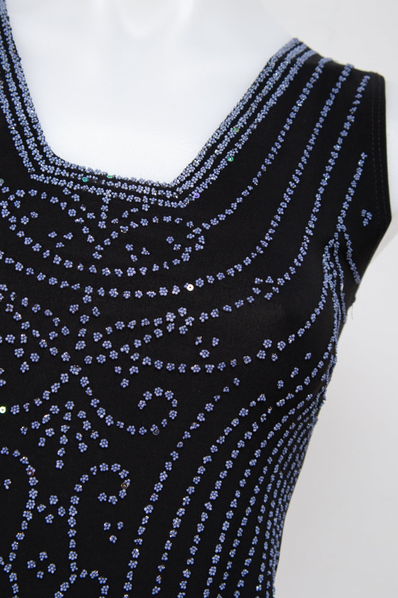 #058 Db Tank Top Black | c. 199 | Size 8
