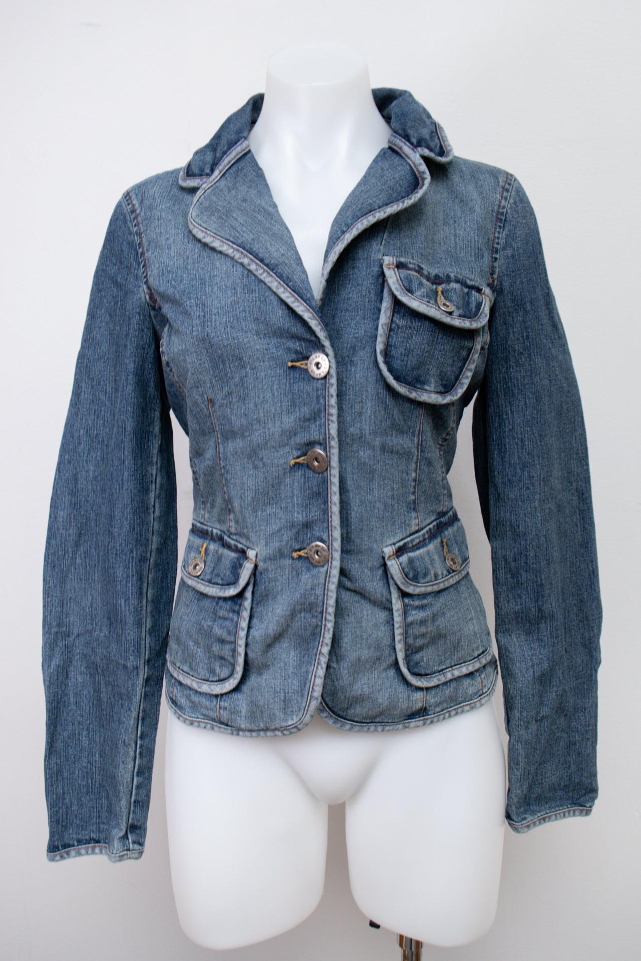 #132 Stamp 10 Top Blue | c. 198 | Size 6