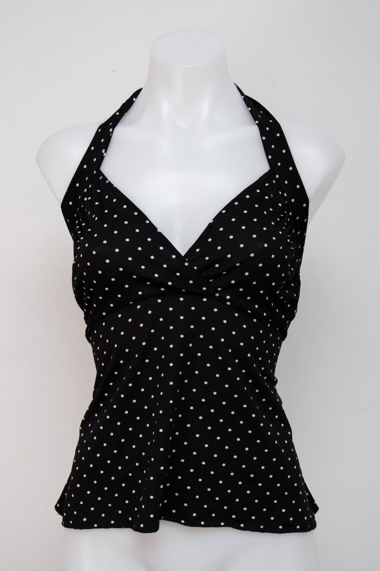 #040 Venus Halter Top Black | c. 199 | Size 10