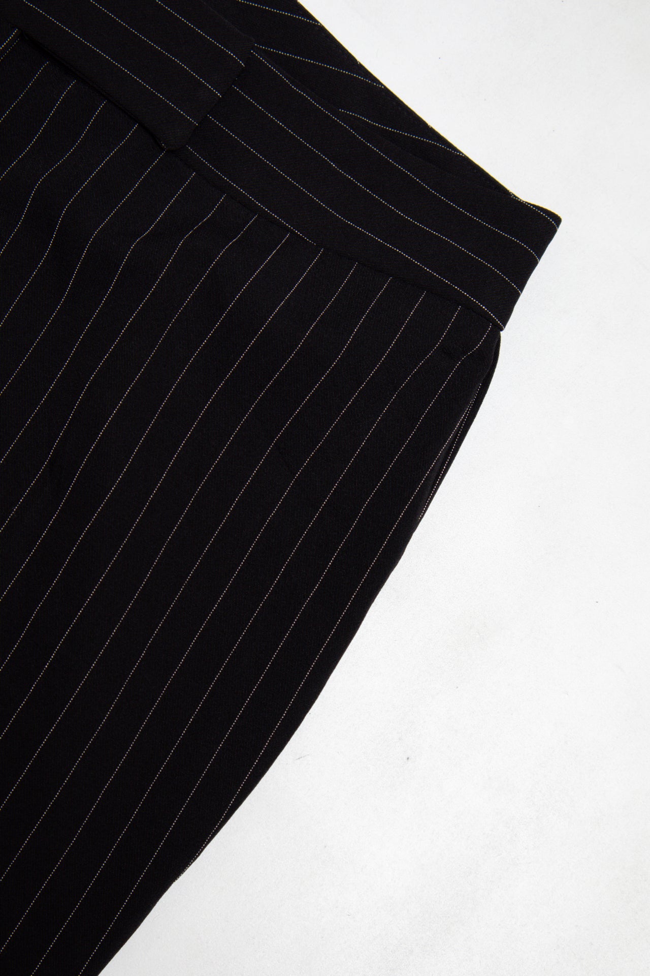#106 Countess Pants Black | c. 203 | Size 6