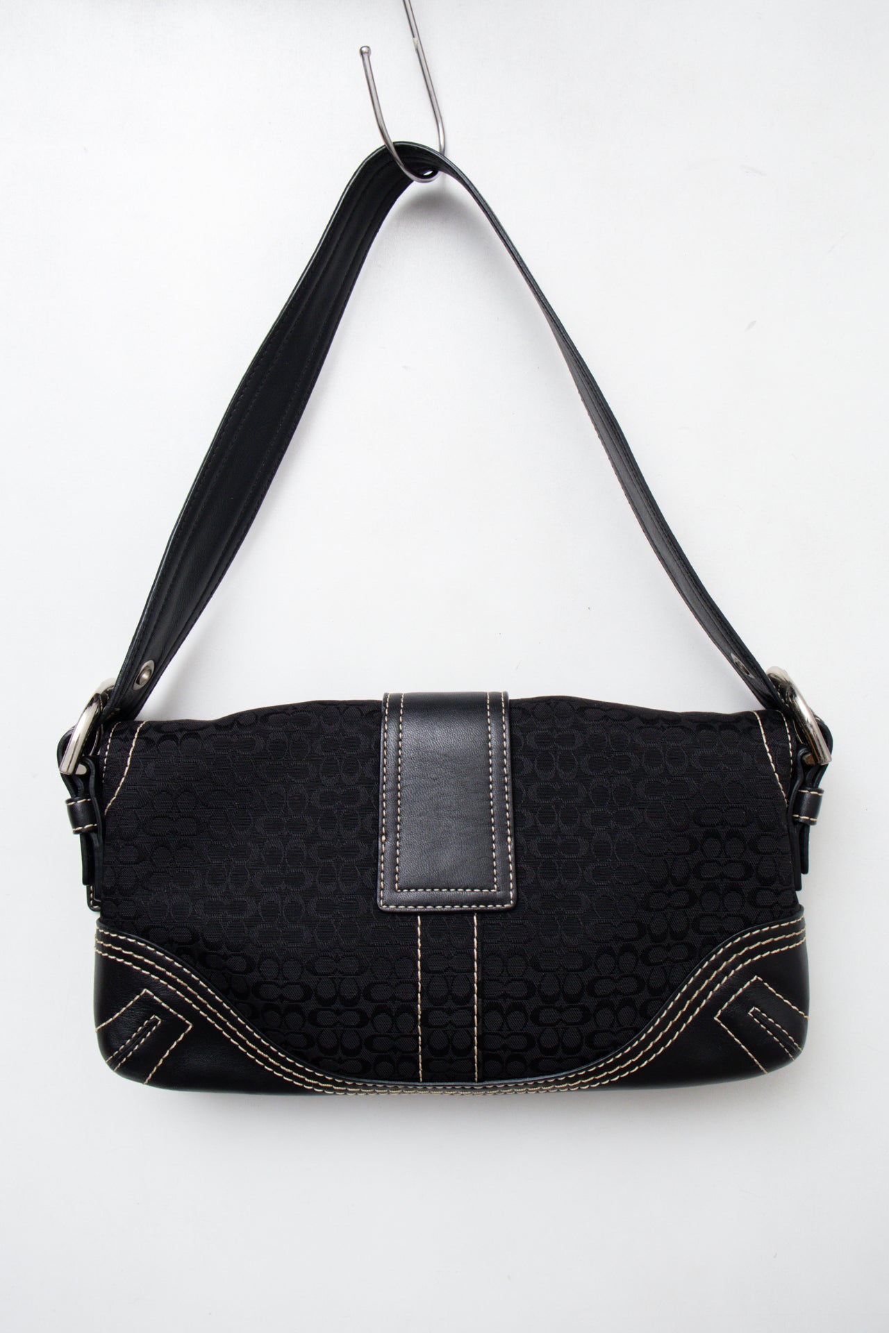 #191 Coach Shoulder Bag Black | c. 200 | Size