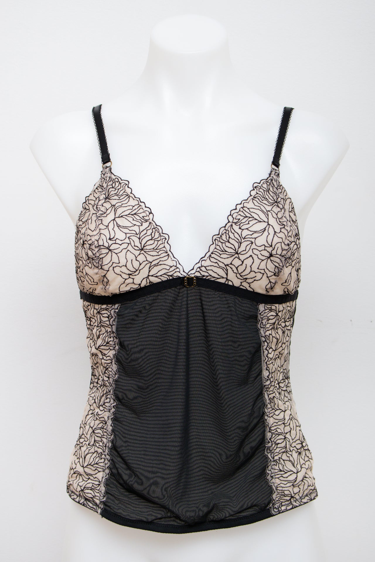 # Gilligan & O'malley Intimate’s Cami Top Black | c. 194 | Size 8