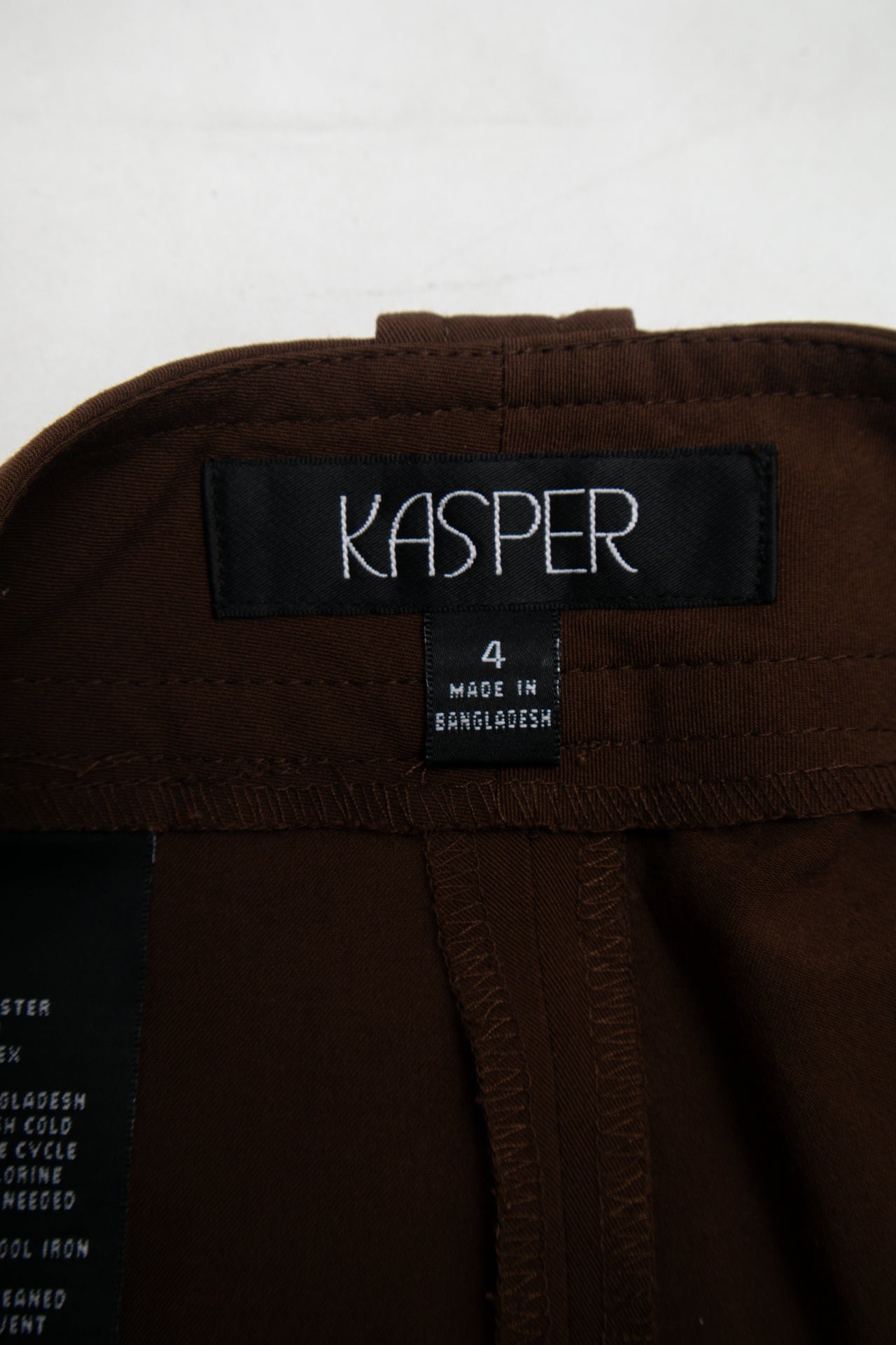 # Kasper Pants Brown | c. | Size 6