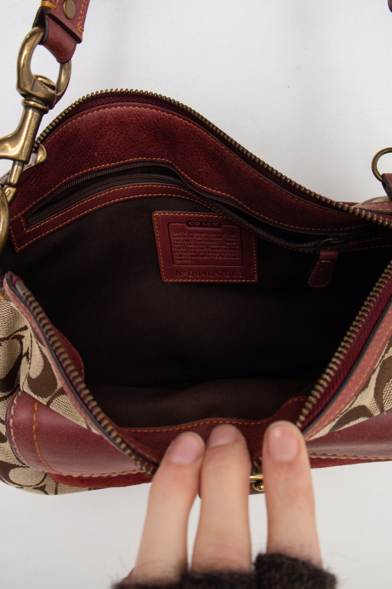 #190 Coach Shoulder Bag Brown | c. 196 | Size