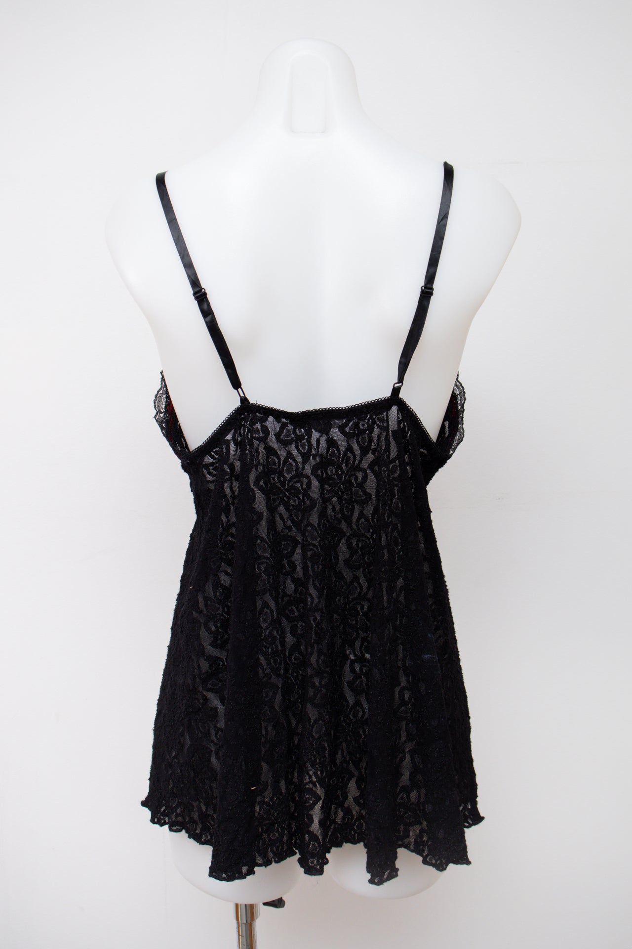 #39 Cinema Etoile Camisole Black | c. 198 | Size 12