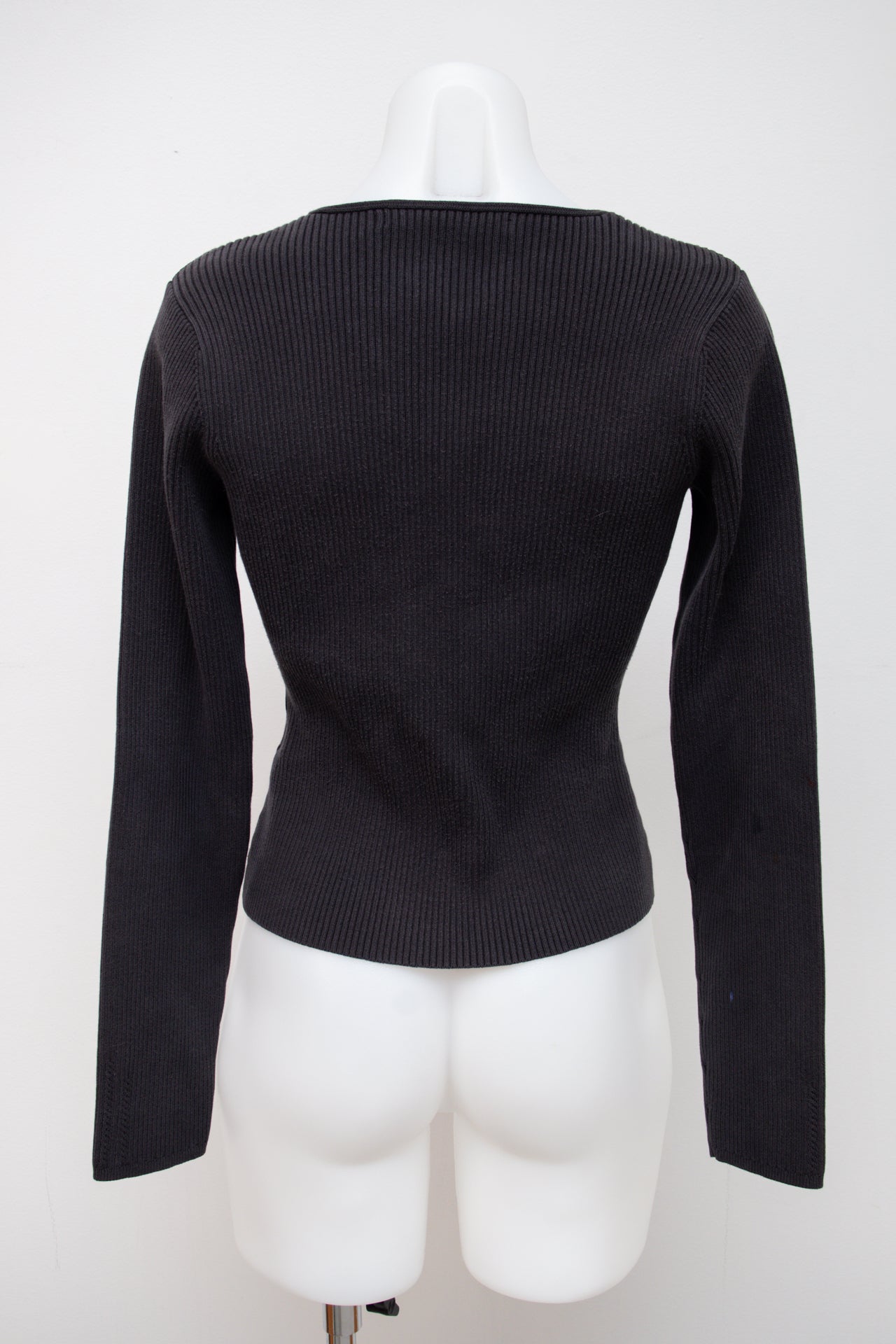 #107 Tommy Hilfiger T-shirt Black | c. 197 | Size 8