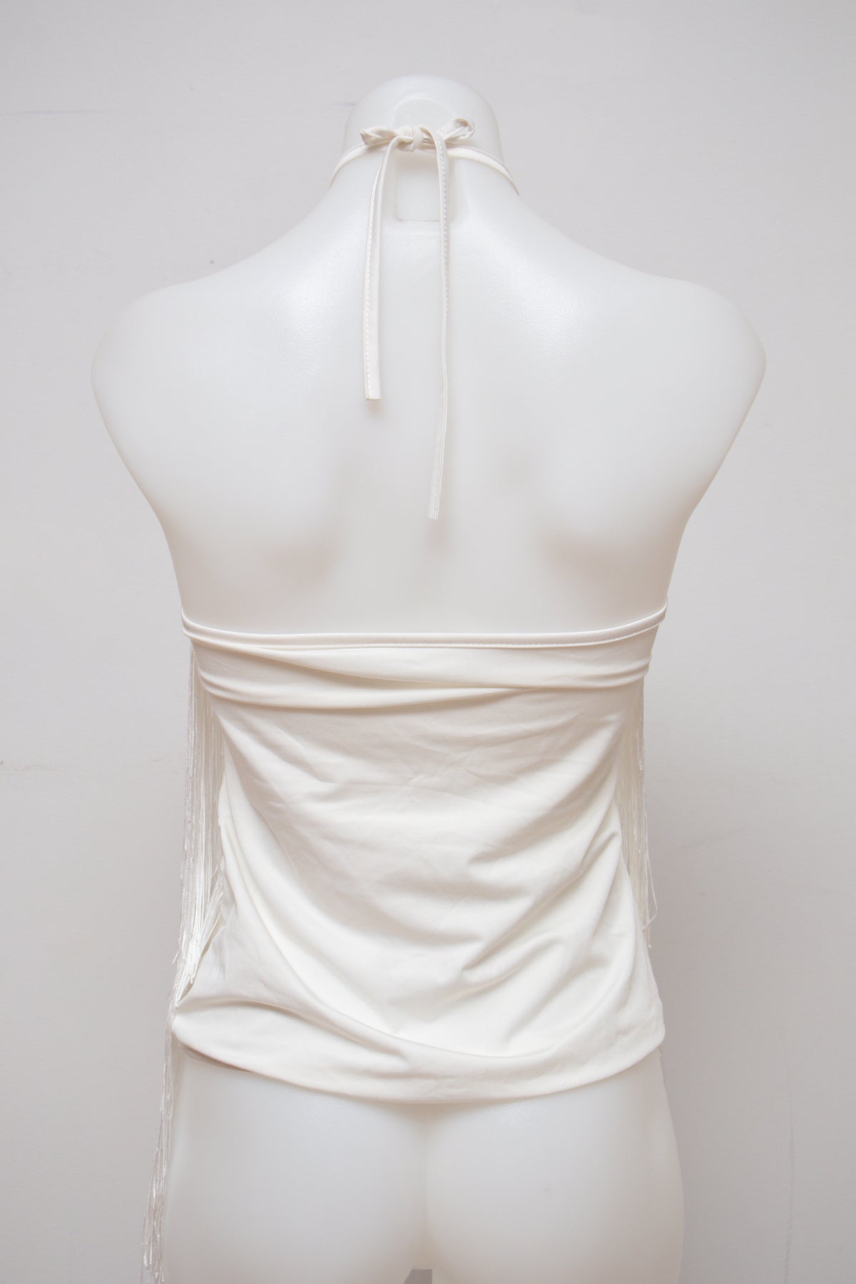 #133 Halter White | c. 209 | Size 8