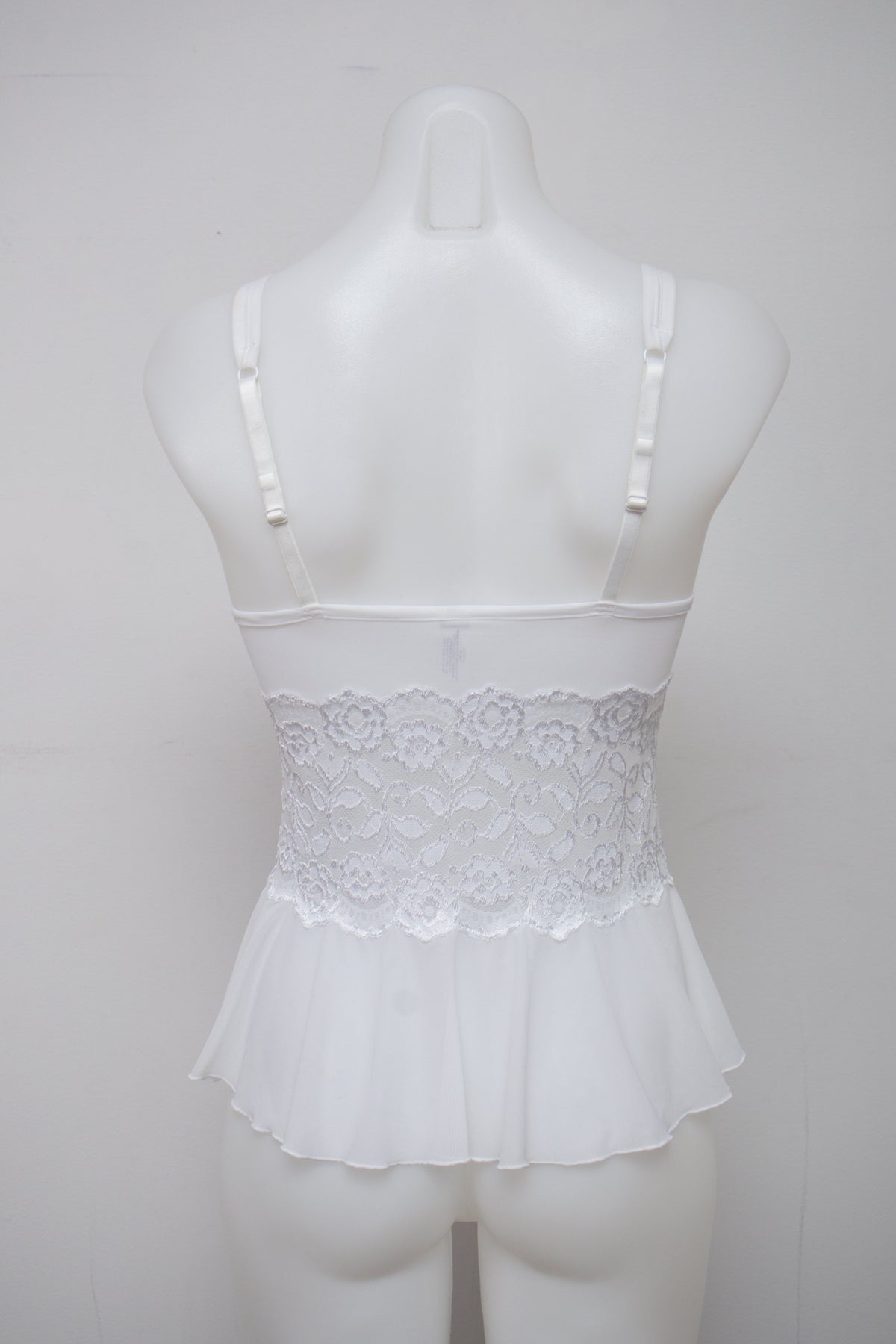 #015 Cabernet Cami White | c. 209 | Size 8