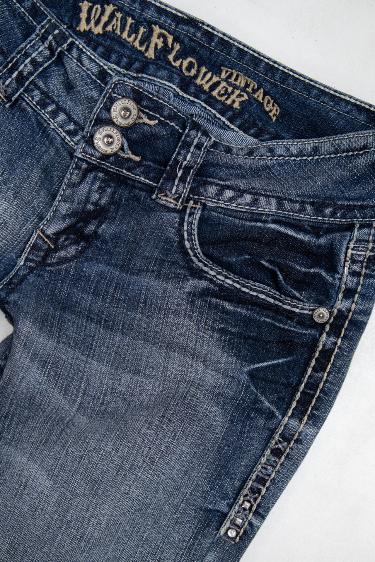 #159 Wallflower Jeans Blue | c. 199 | Size 8