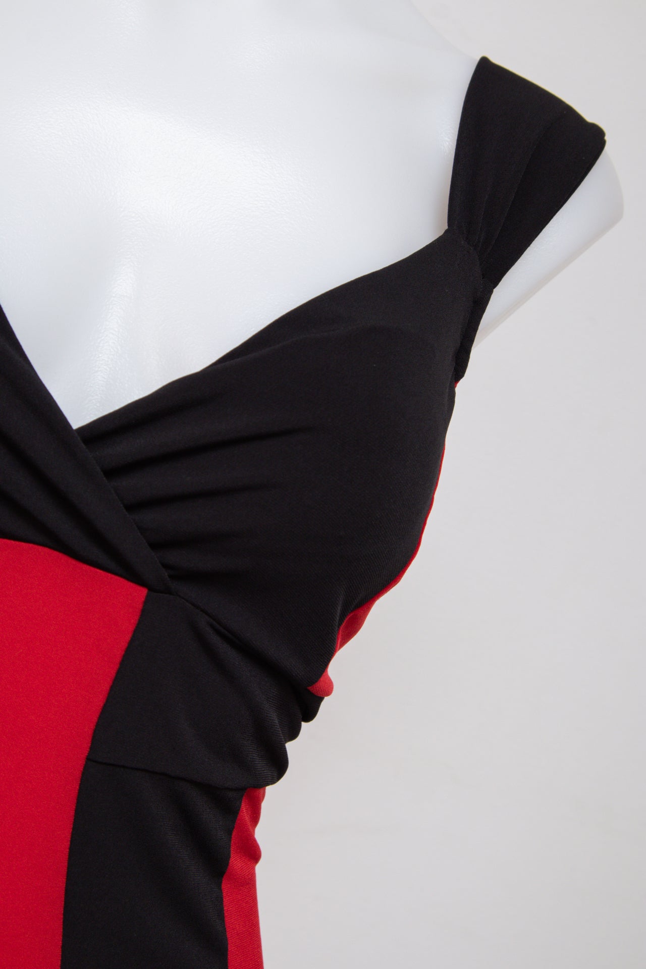 #019 Bisou Bisou Cami Red | c. | Size 8