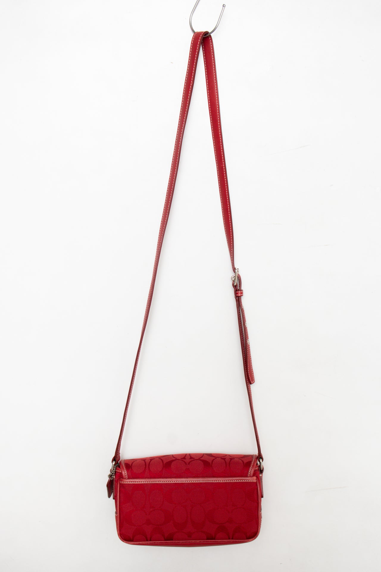#140 Coach Shoulder Bag Red | c. 184 | Size