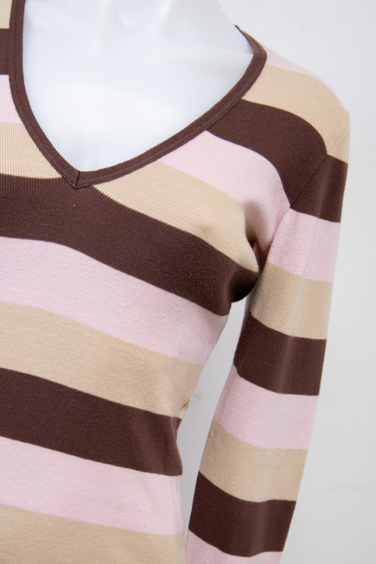 #105 United Colors Of Benetton T-shirt Brown | c. 207 | Size 8