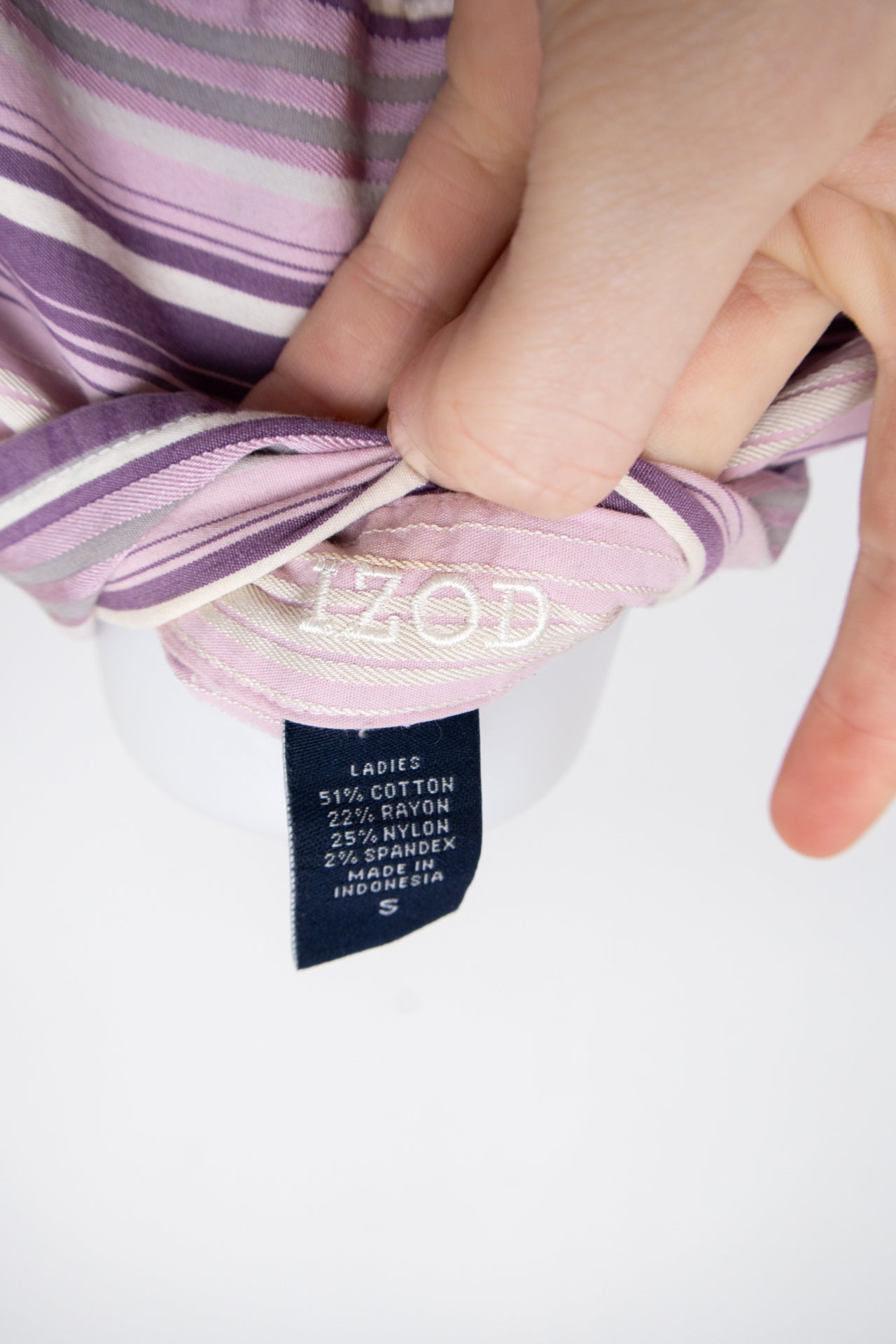 #110 IZOD T-shirt Purple | c. 198 | Size 8