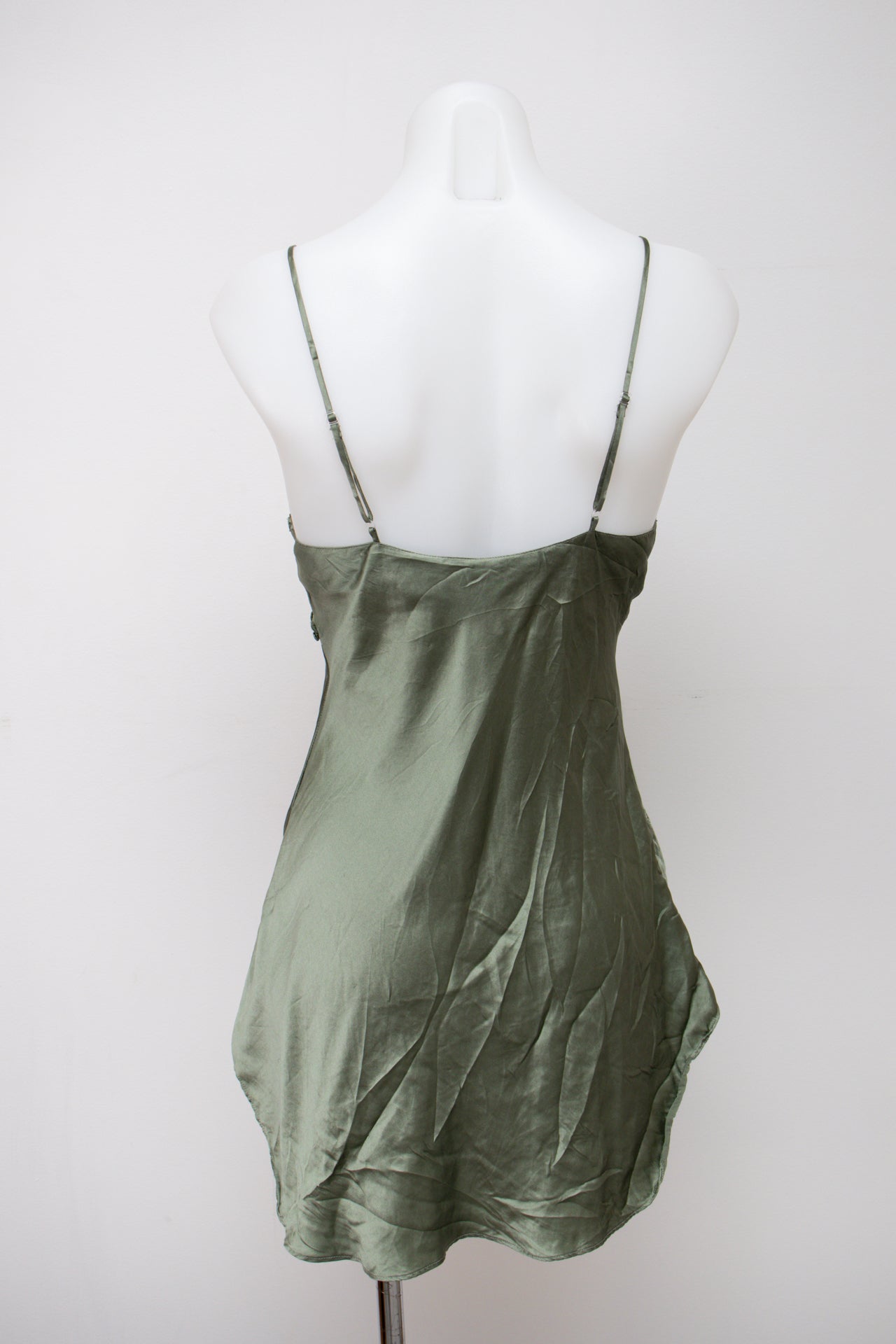 #120 Victoria's Secret Cami Top Green | c. 194 | Size 8