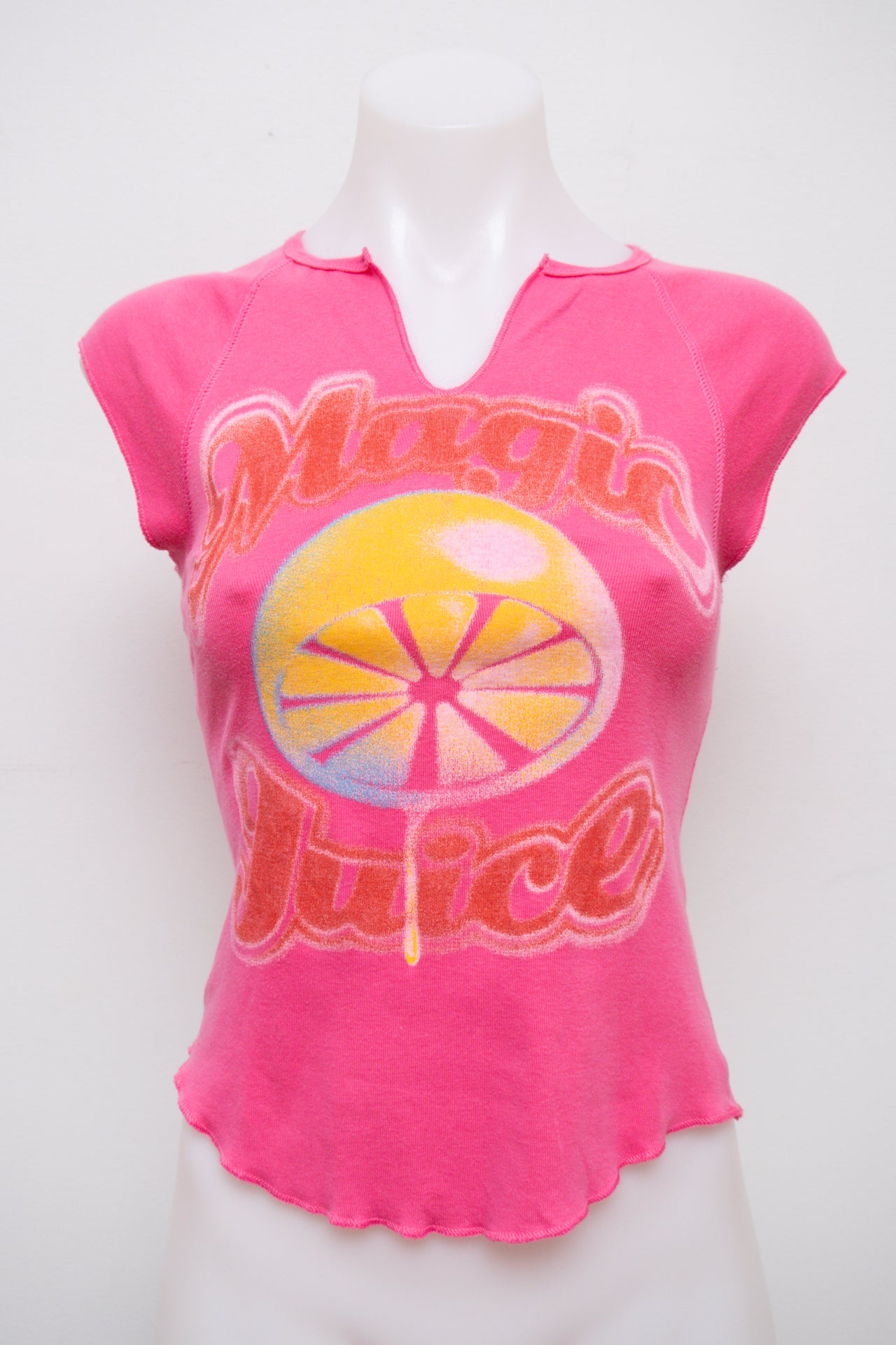 #207 United Colors Of Benetton T-shirt Pink | c. 203 | Size 6