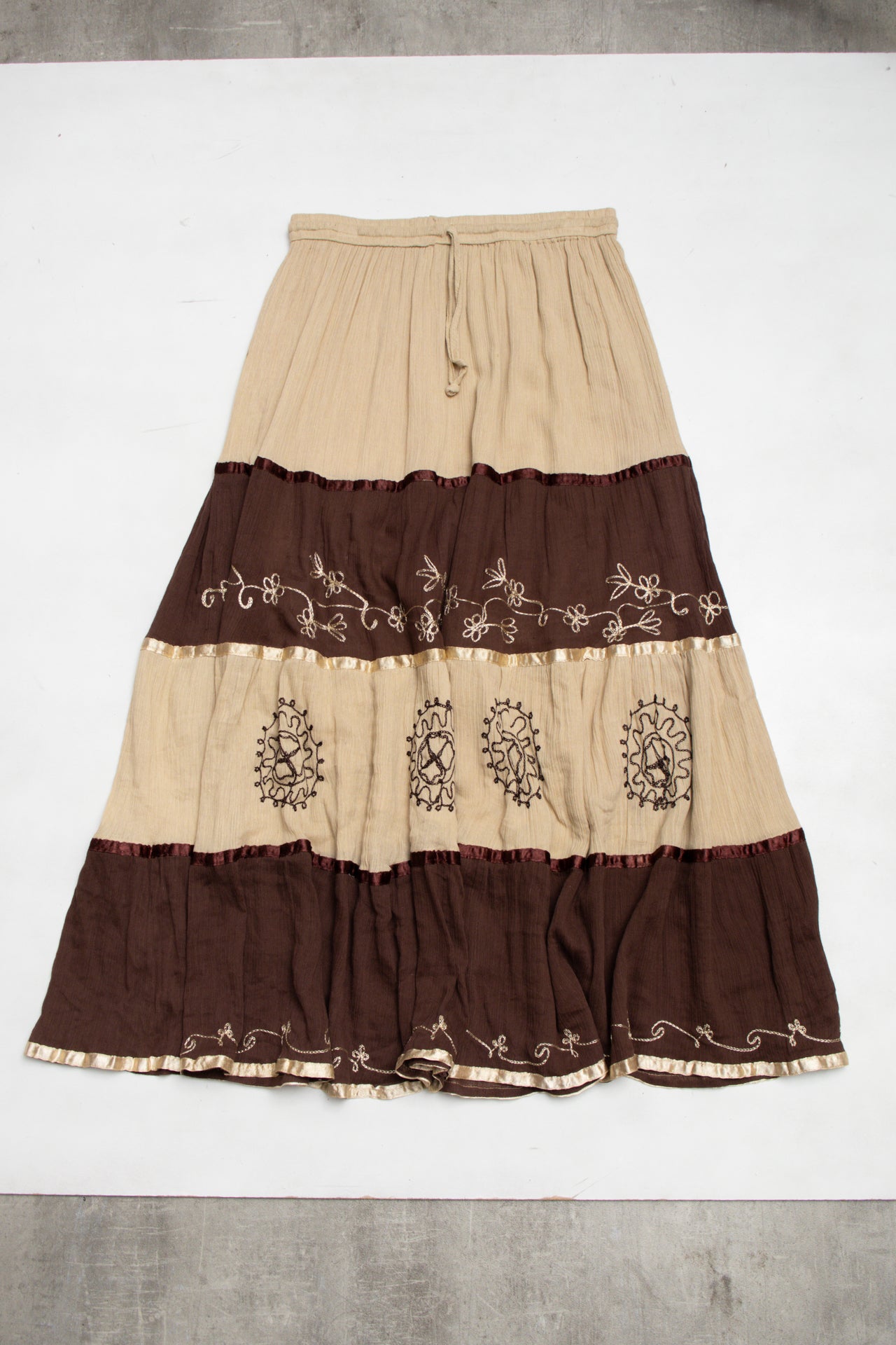 #158 Yachhi Skirt Brown | c. 197 | Size 6