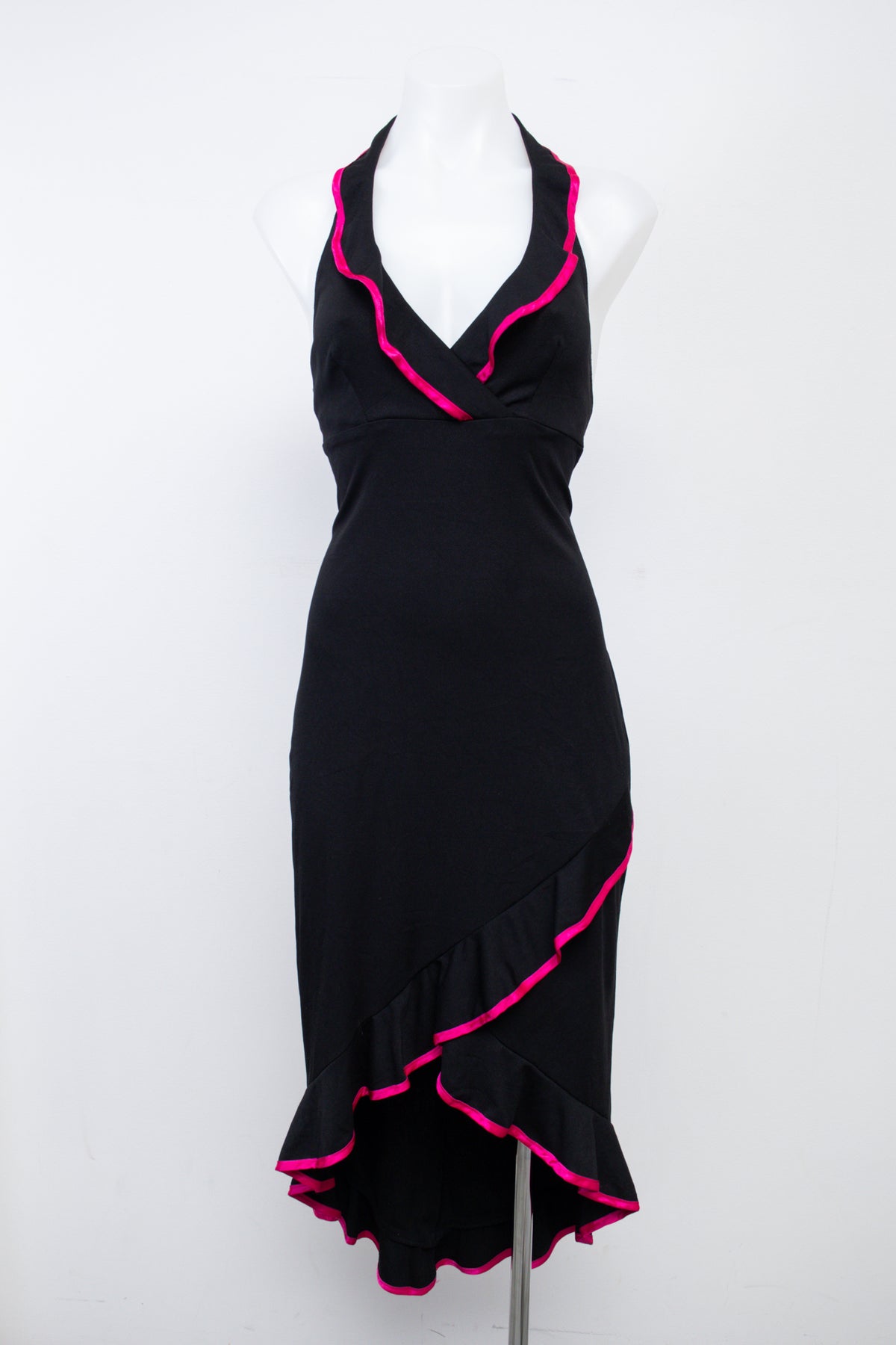 #132 Rampage Halter Top Black | c. 207 | Size 10