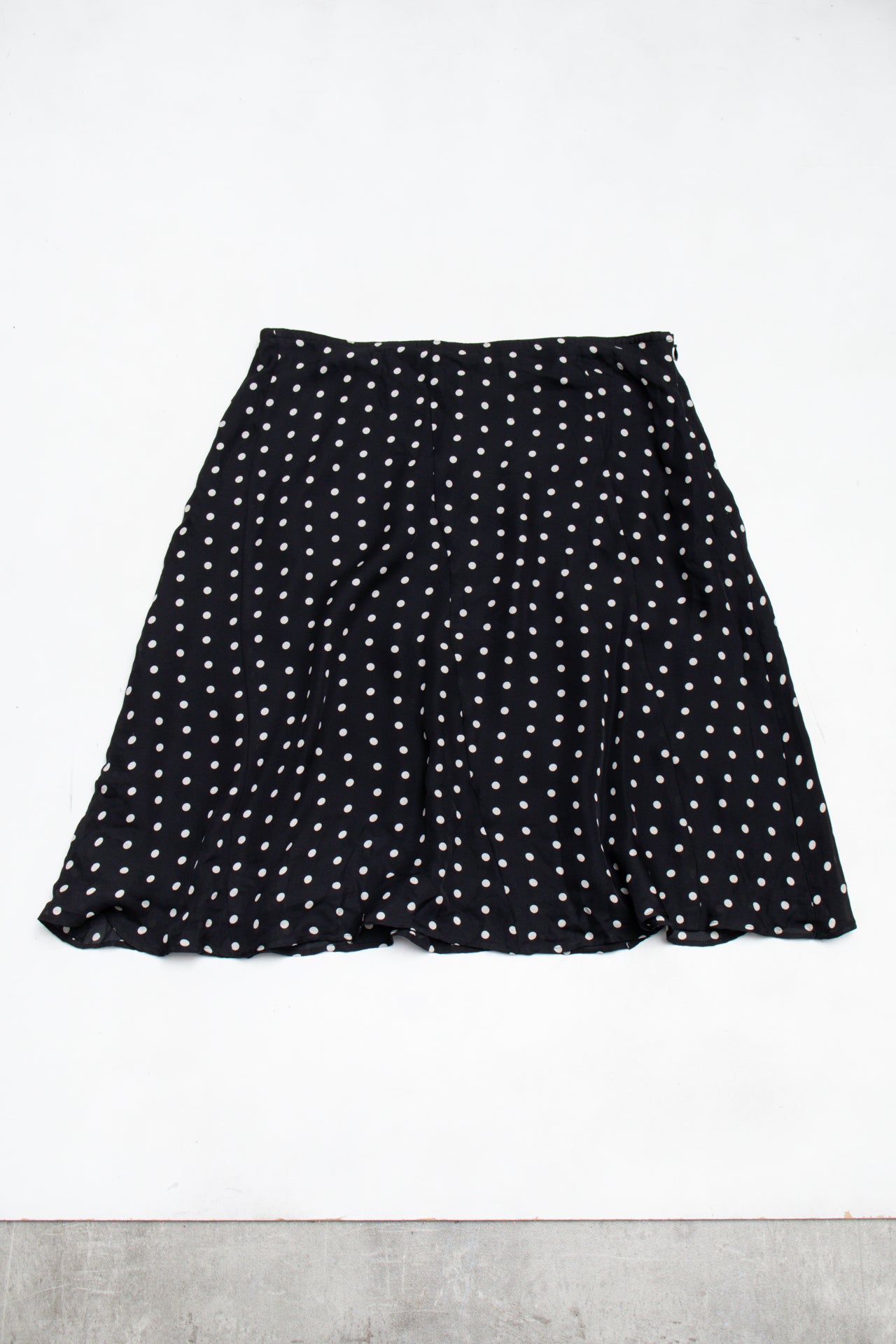 #132 City Dkny Skirt Black | c. 193 | Size 10