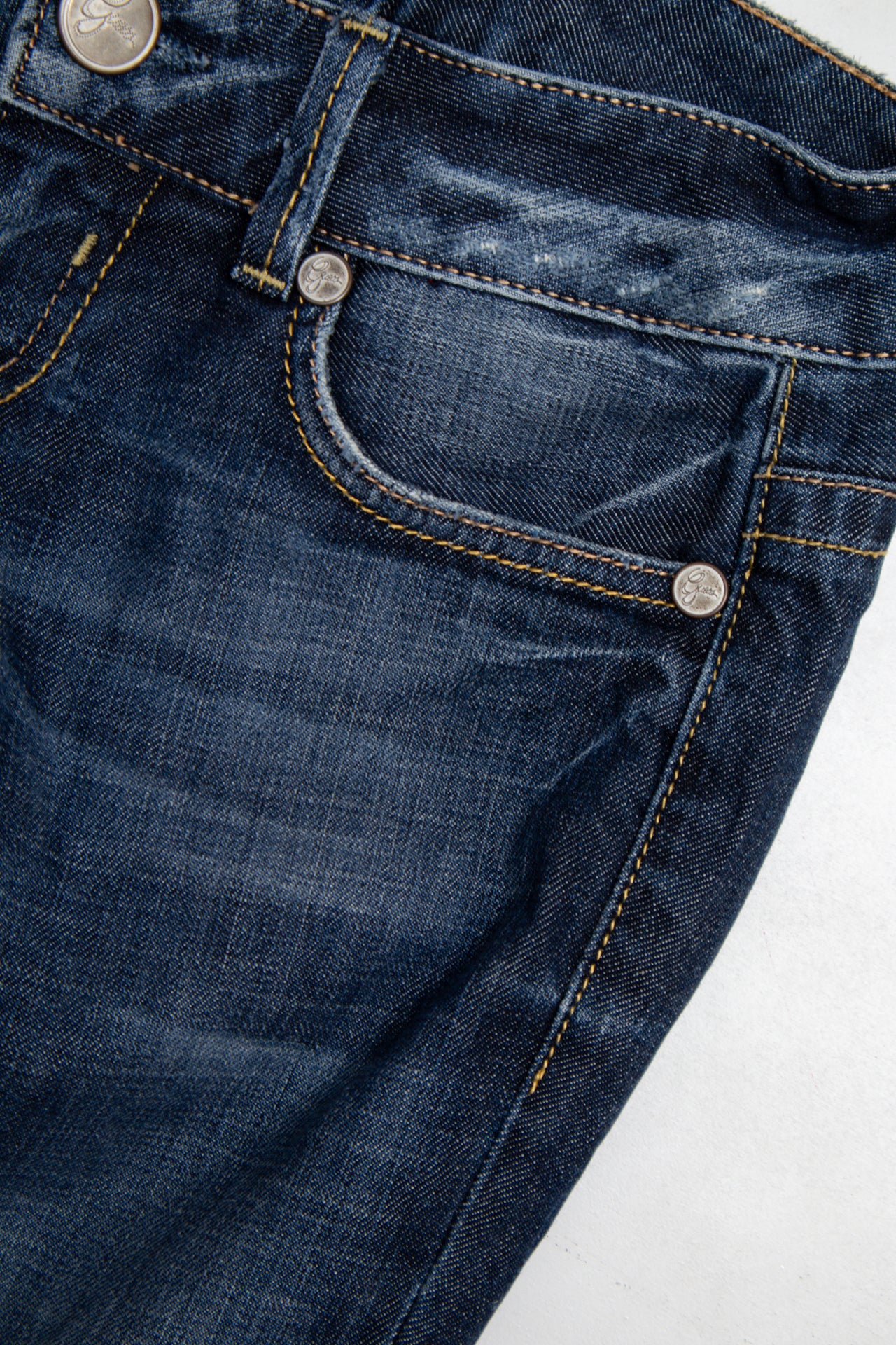 #010 Guess Jeans Blue | c. 206 | Size 6