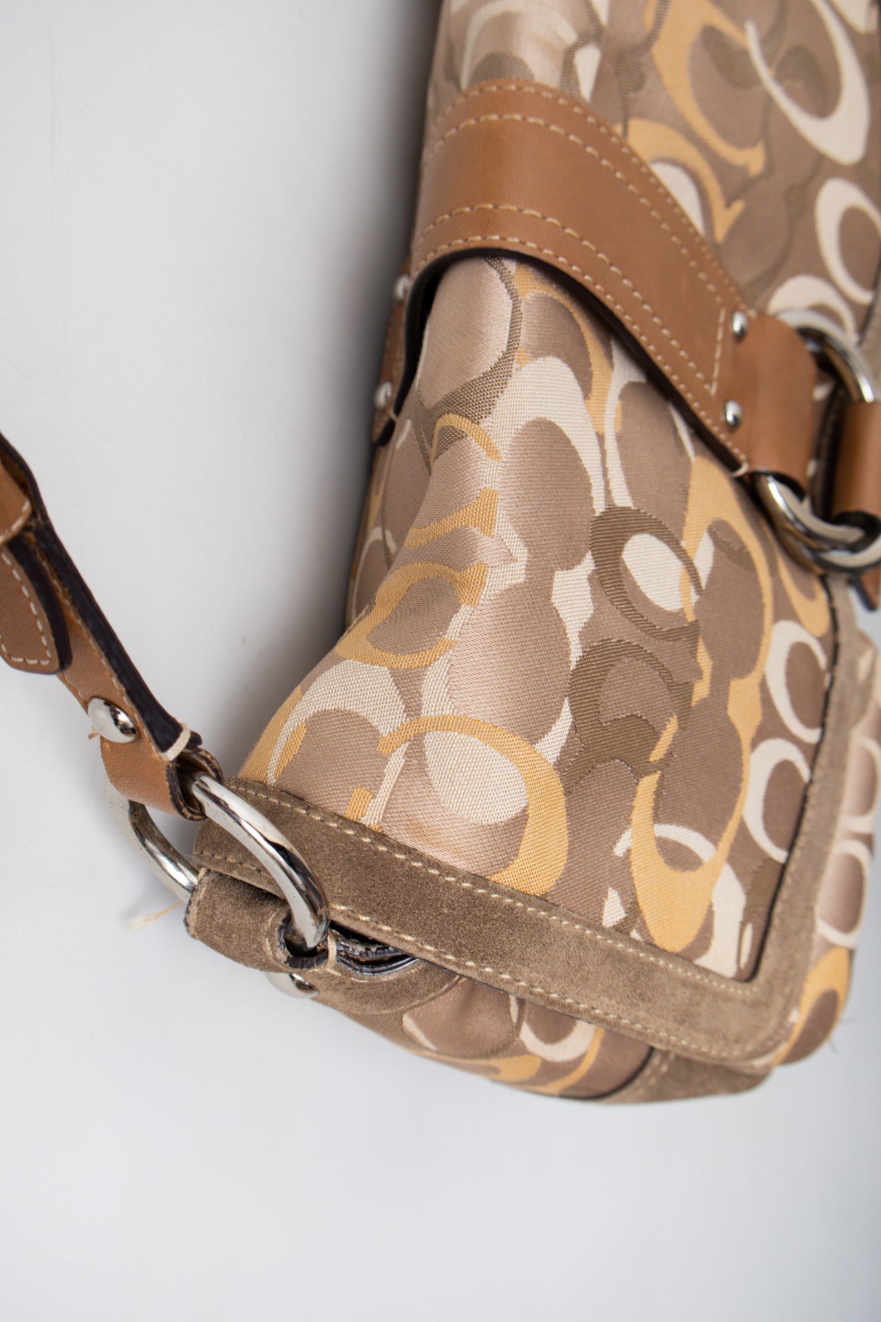 #212 Coach Shoulder Bag Brown | c. 199 | Size
