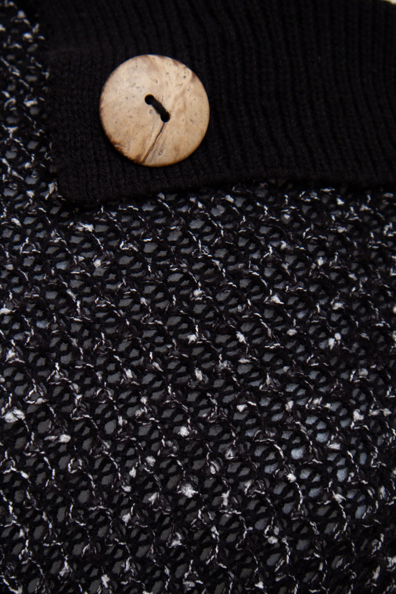 #128 Camisole Black | c. 194 | Size 6/8/10