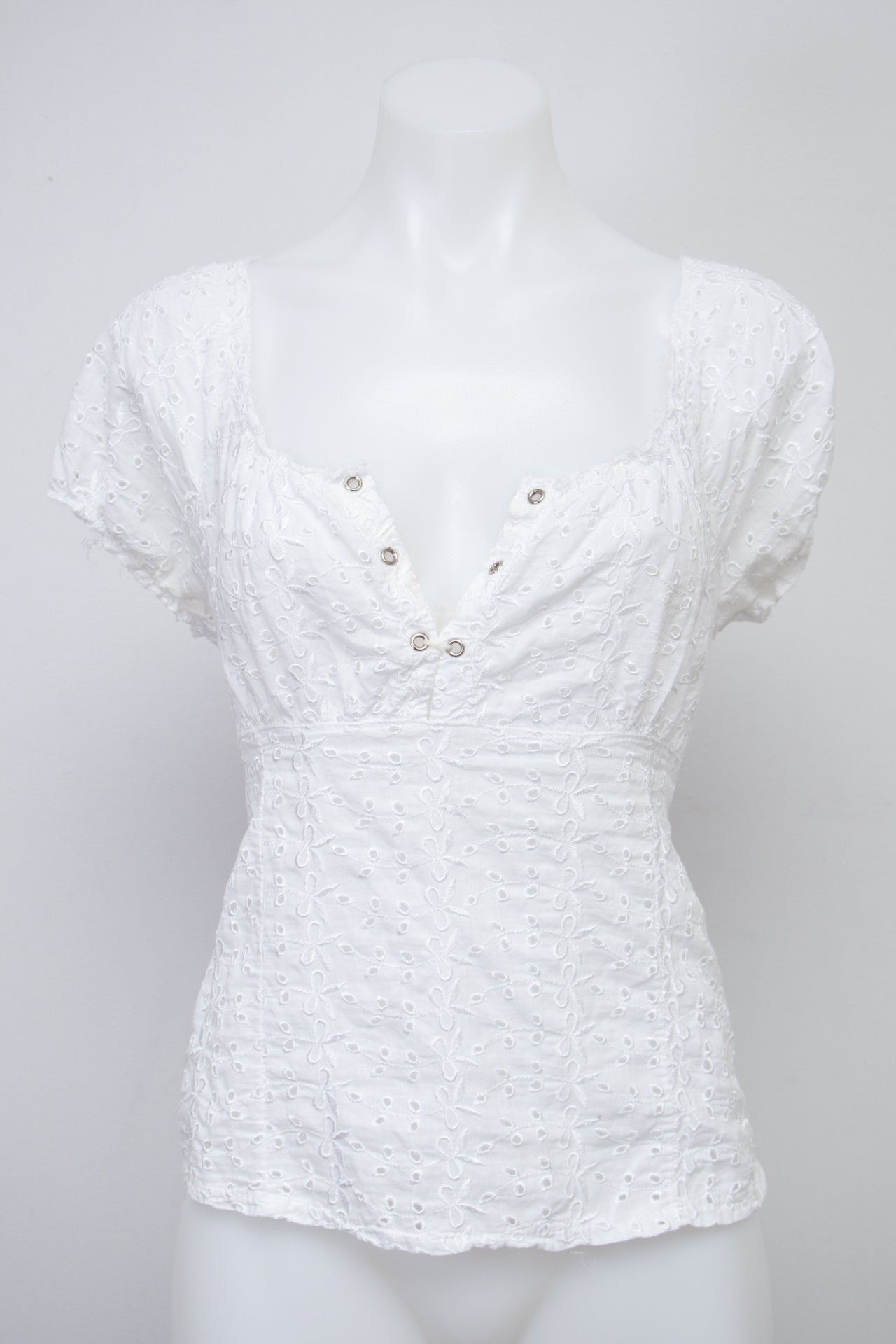 #087 Camisole Top White | c. 200 | Size 8