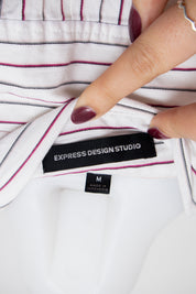 #052 Express Design Studio Long Sleeve White | c. 213 | Size 8