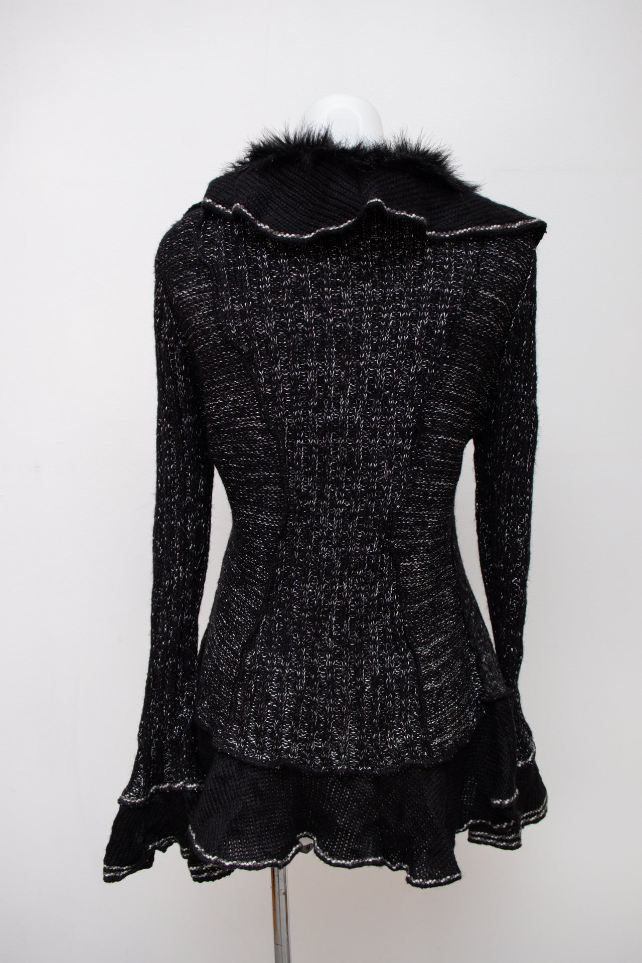 #129 Sion Camisole Top Black | c. 194 | Size 12