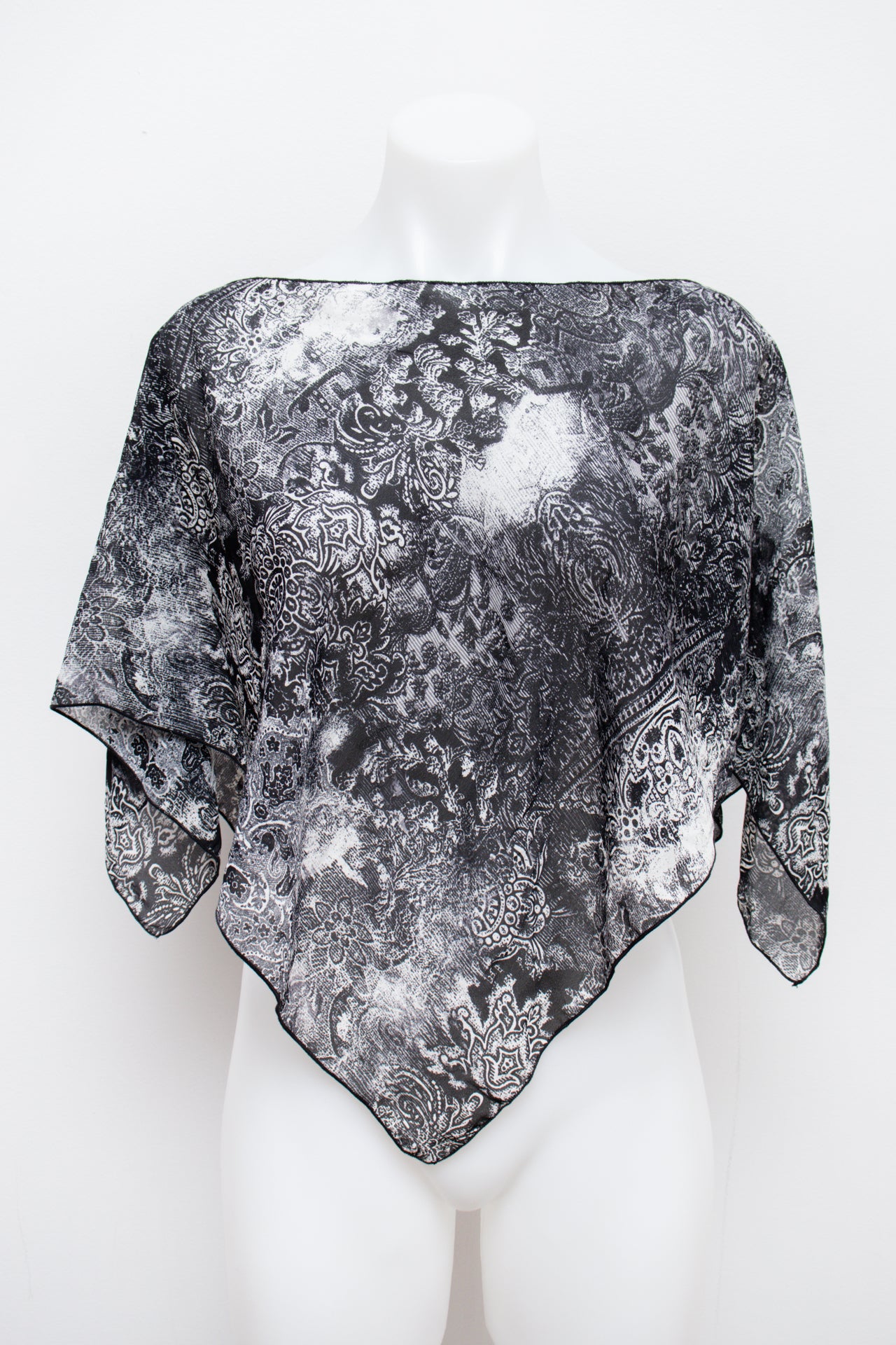 #128 A. Byer Camisole Black | c. 192 | Size
