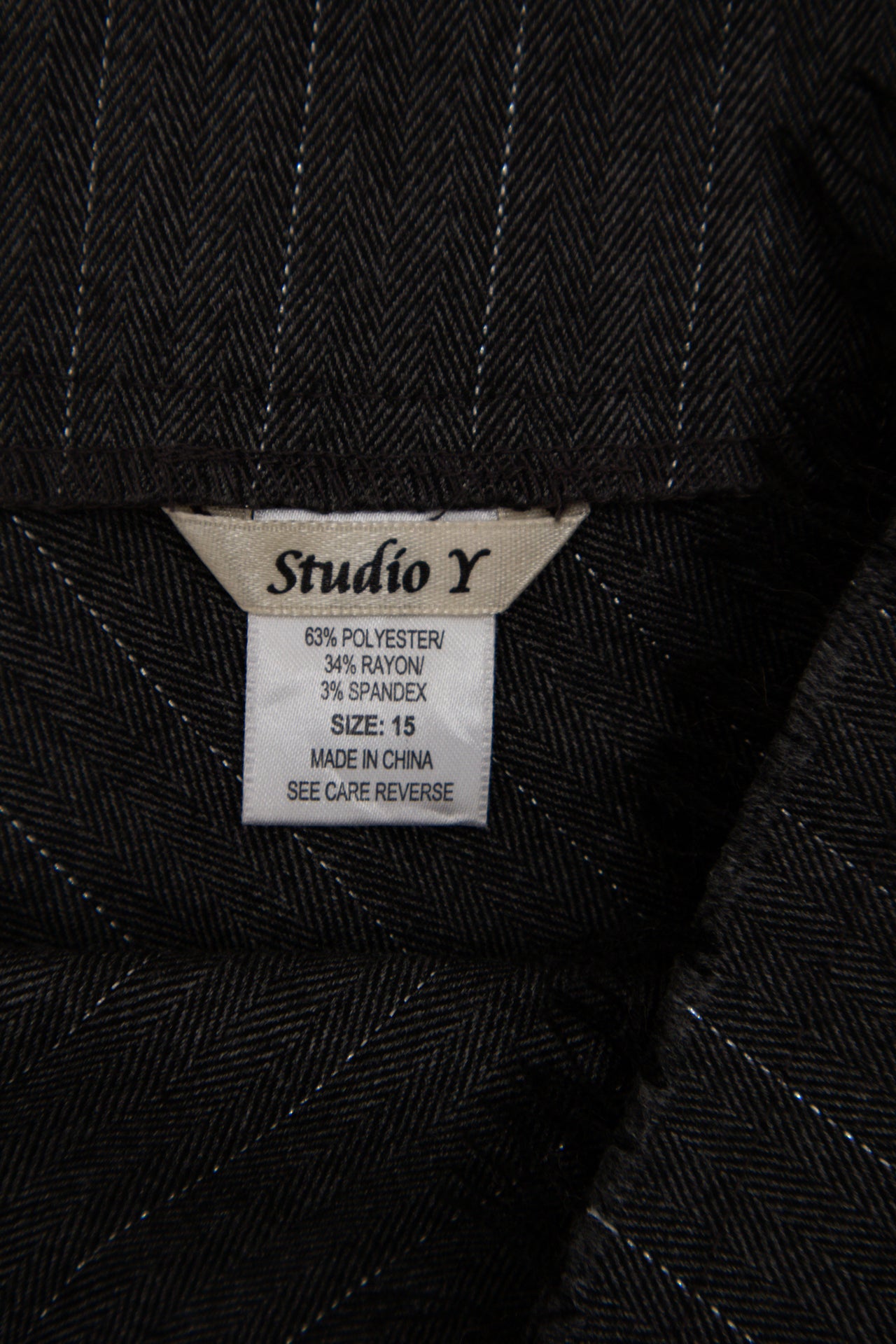 #117 Studio Y Skirt Black | c. 200 | Size 14/16