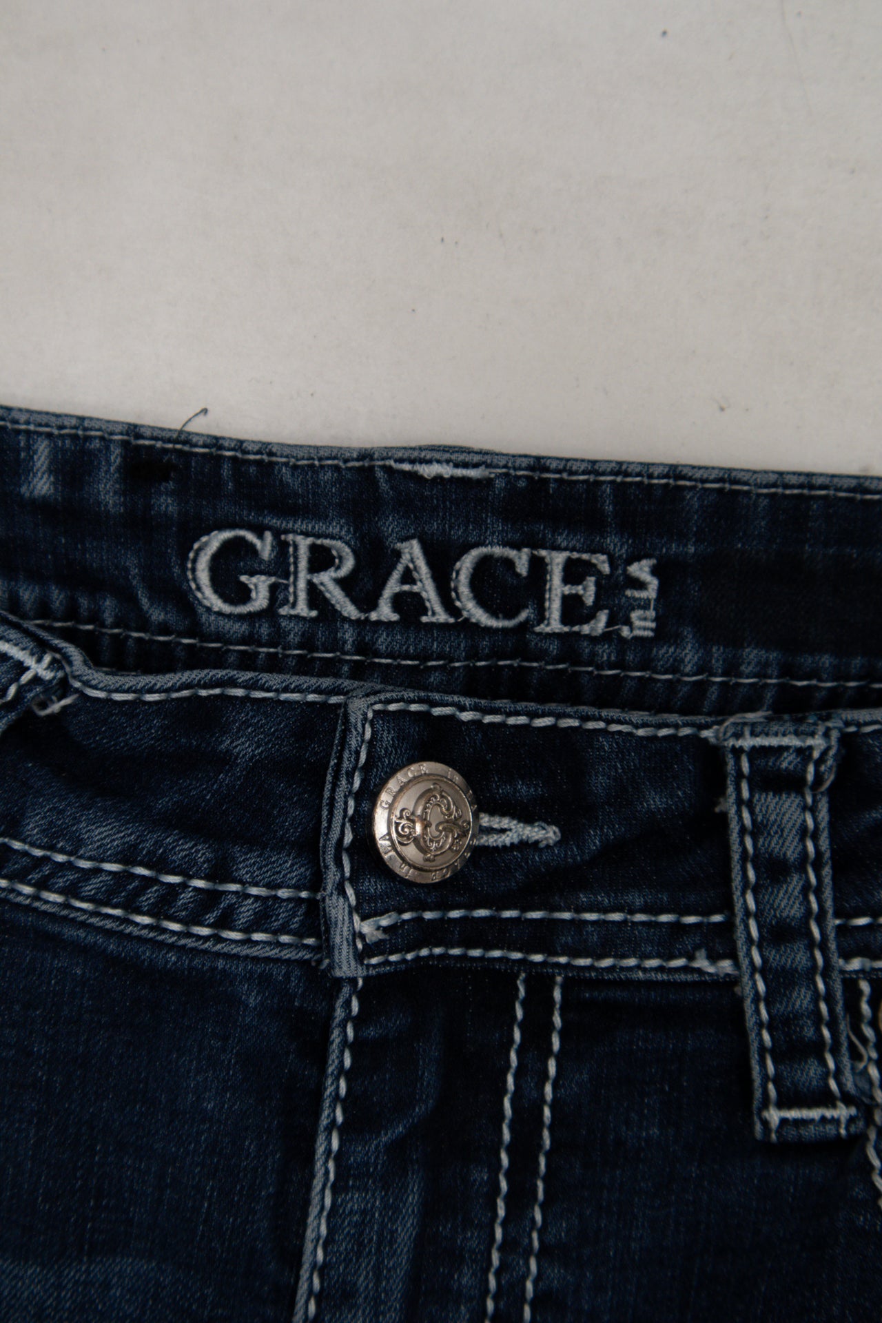 #146 Grace Jeans Blue | c. 197 | Size 8