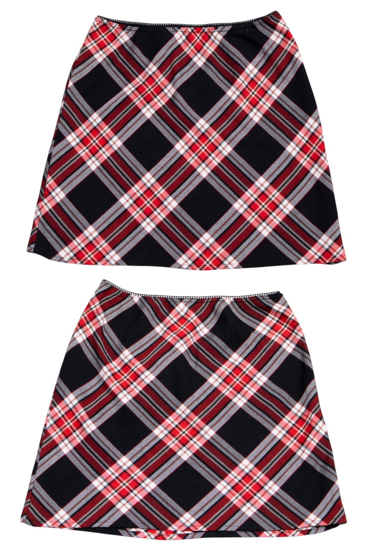 #147 Lavender Mini Skirt Red | c. 209 | Size 6/8