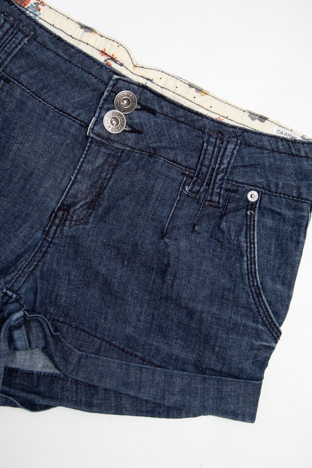 #090 Zco Jeans Premium Denim Shorts Blue | c. 204 | Size 6