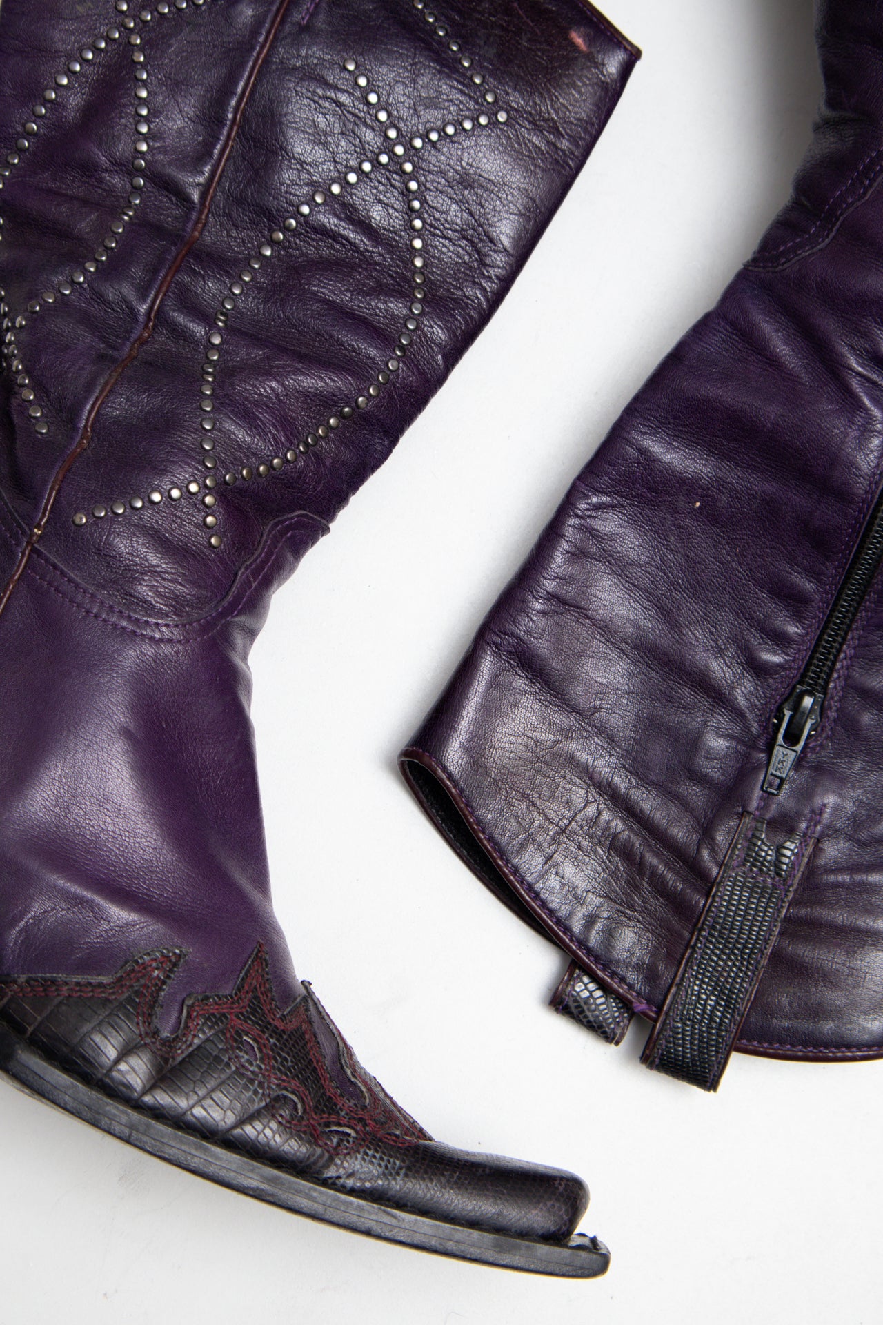 #179 None Purple | c. 203 | Size 8