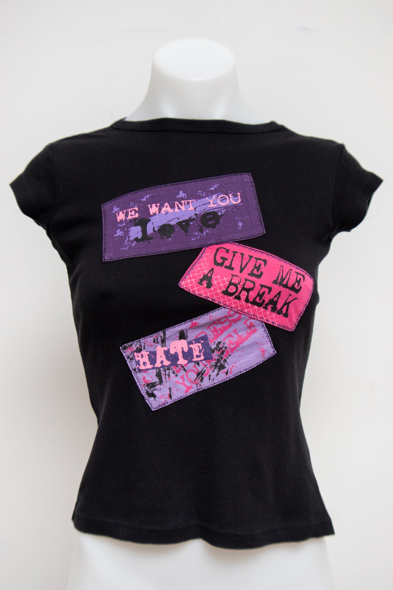 #26 Jennyfer T-shirt Black | c. 180 | Size 10