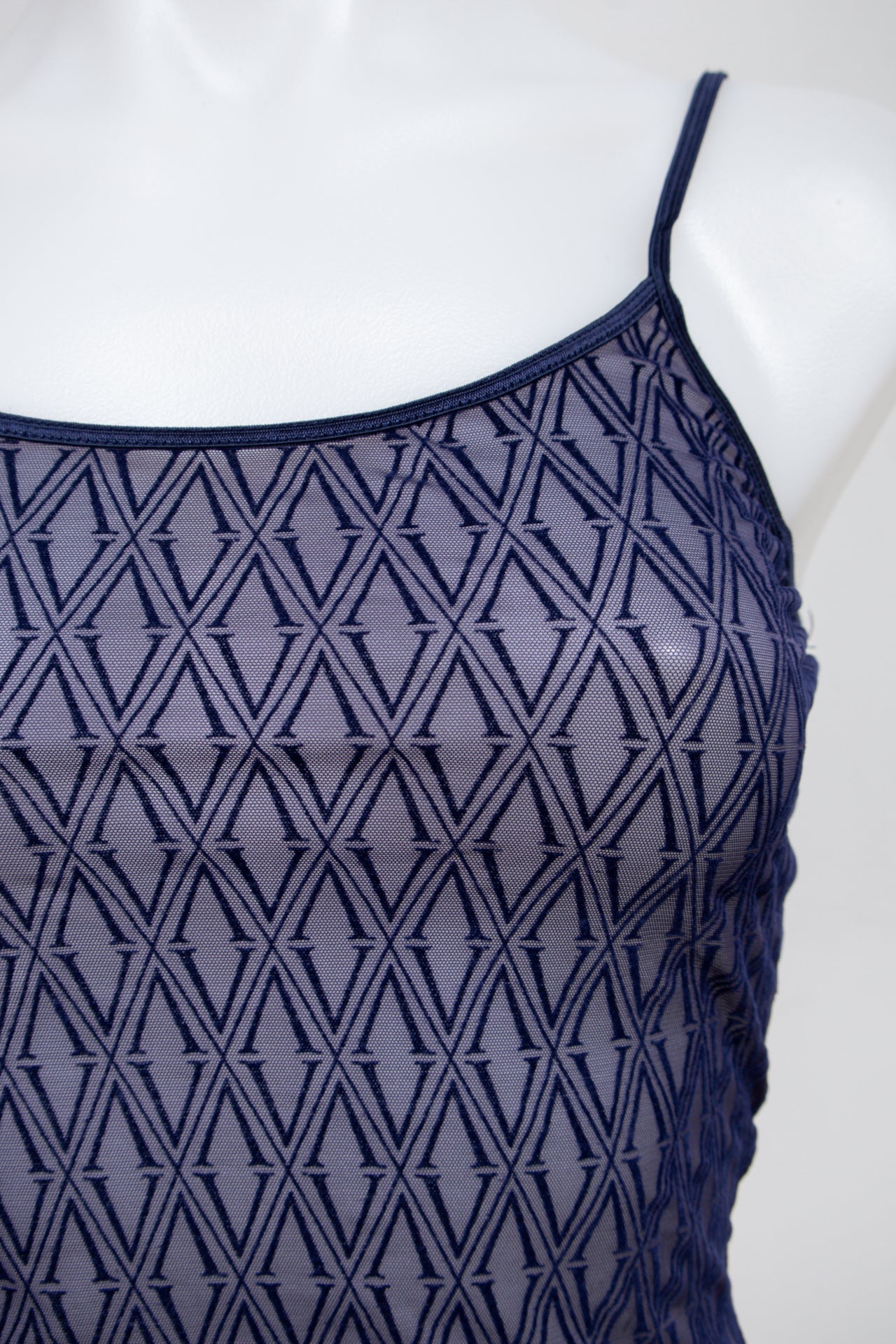 #008 Victoria's Secret Cami Navy | c. 213 | Size 6/8