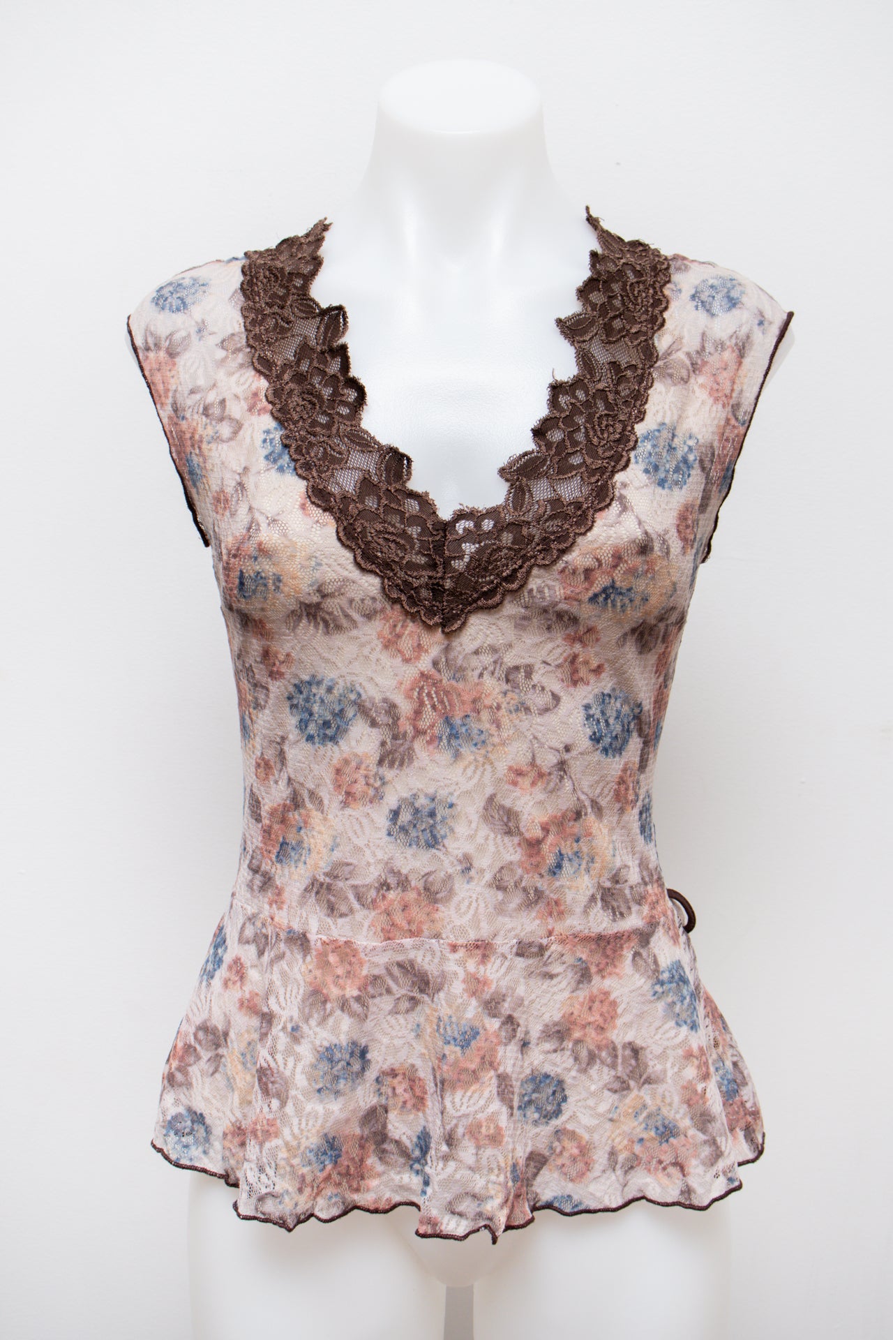 #19 Cami Top White | c. 193 | Size 8