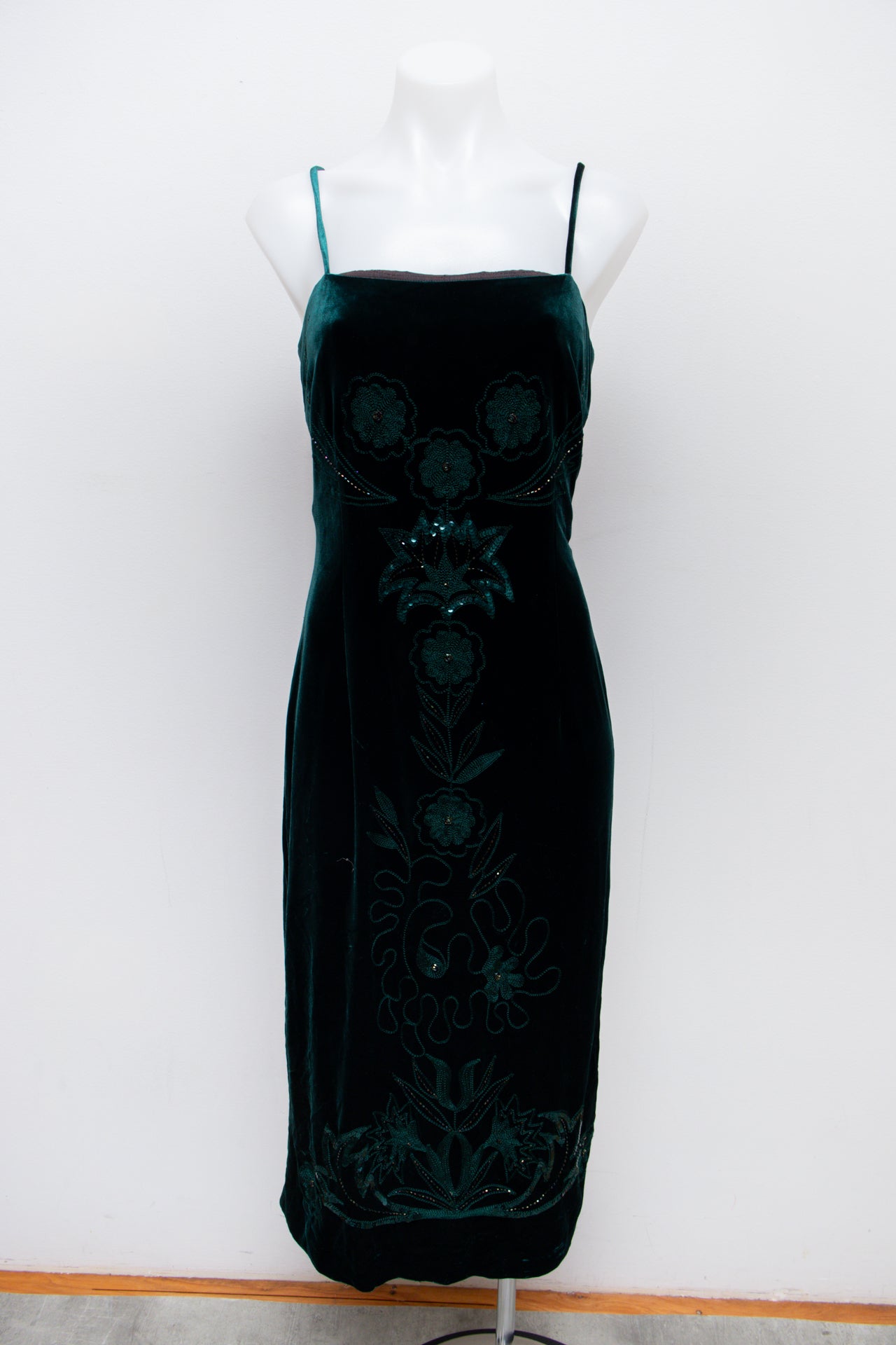 #135 Cami Top Black | c. 192 | Size 8
