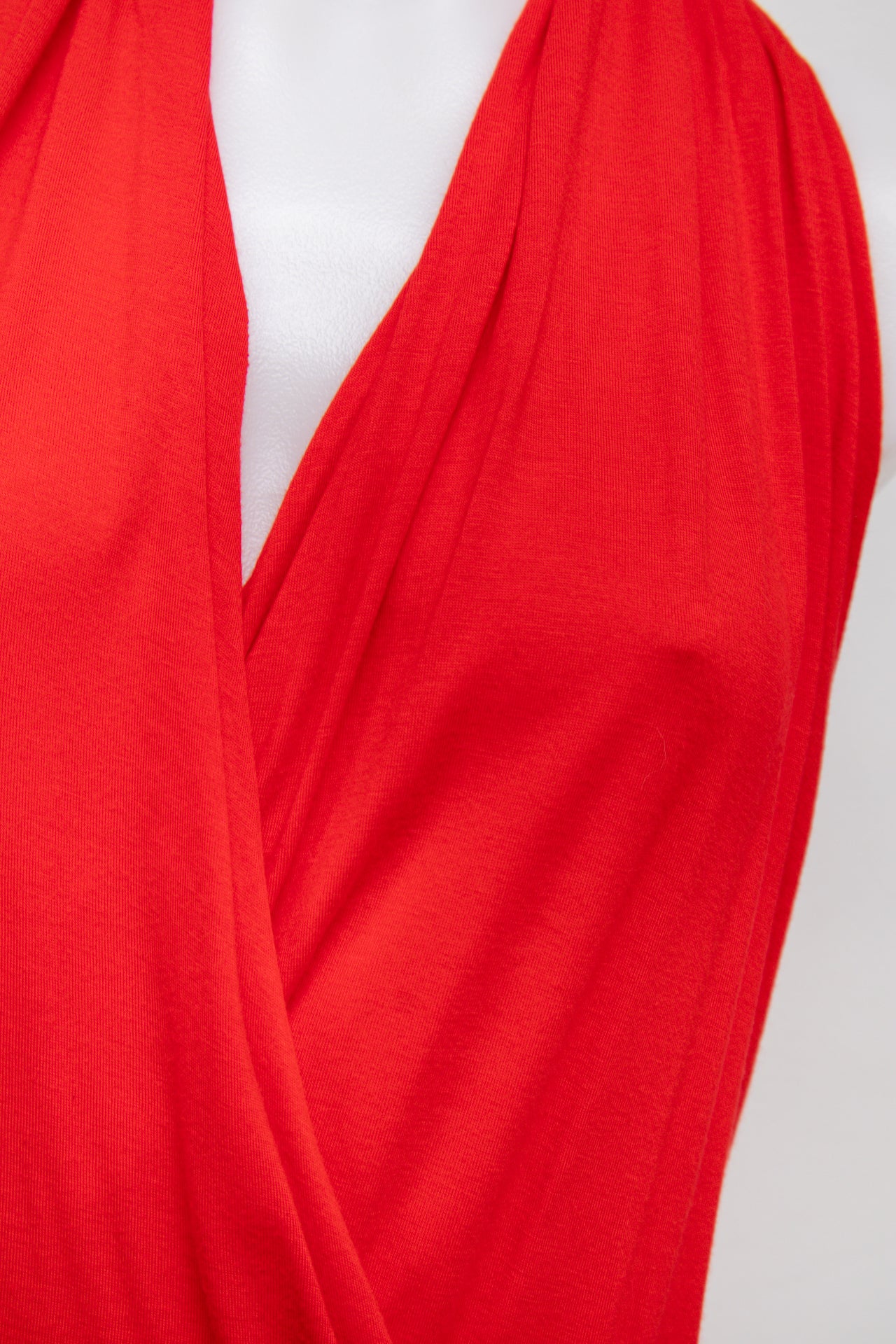 # Tank Top Red | c. | Size