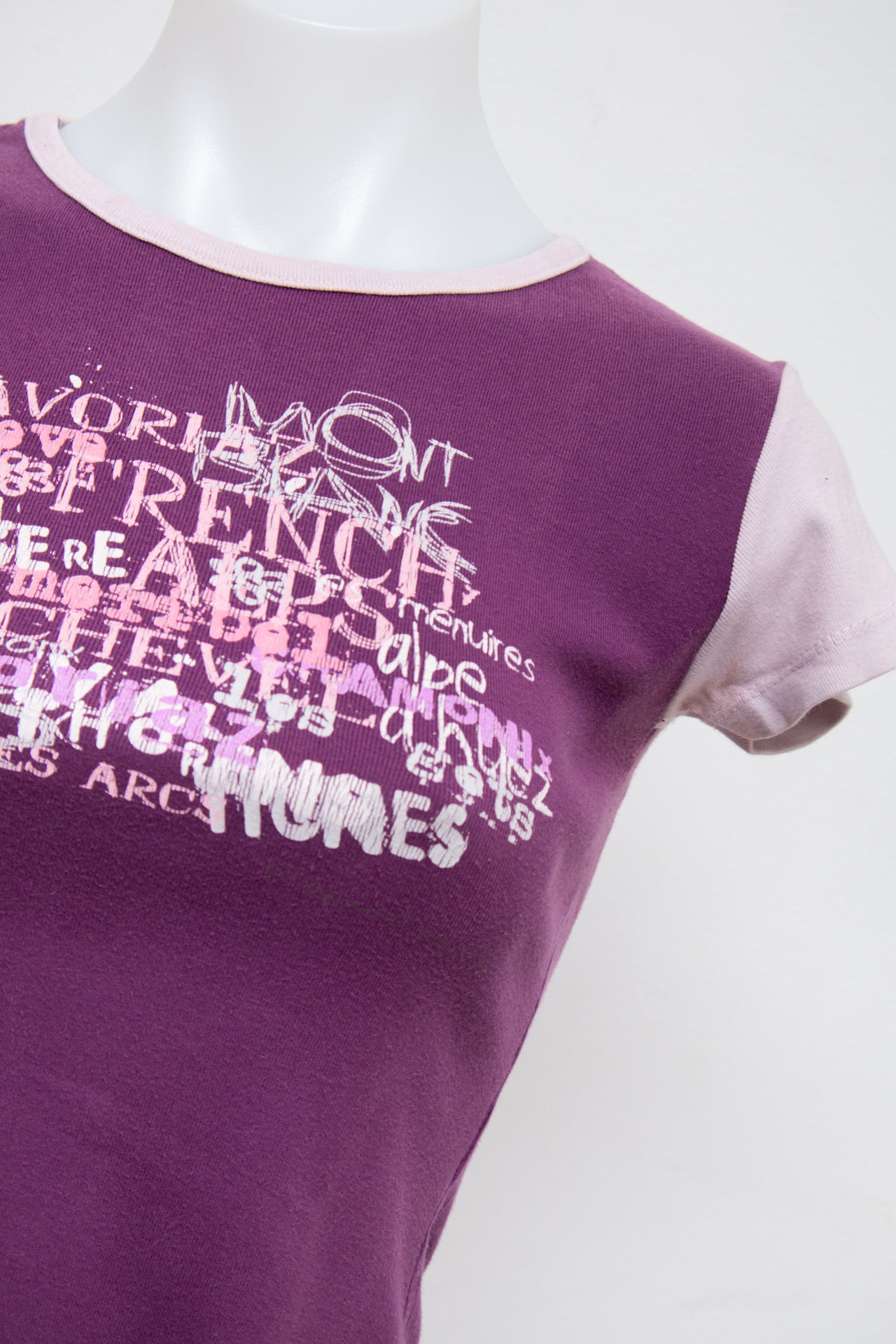 #76 Spirit T-shirt Purple | c. 196 | Size 8